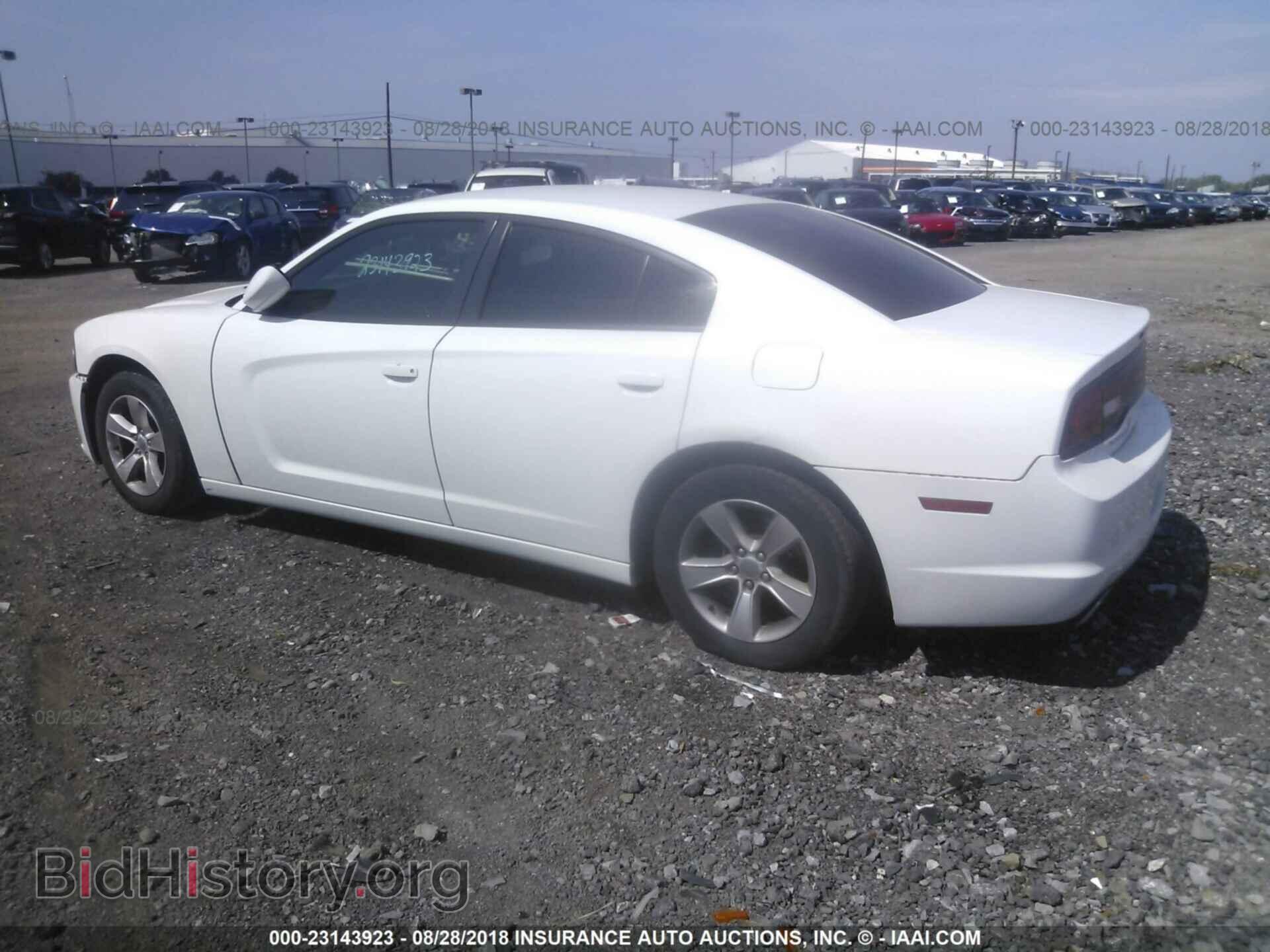 2013 Dodge Charger - VIN: 2C3CDXBG9DH625071 - Photo 3