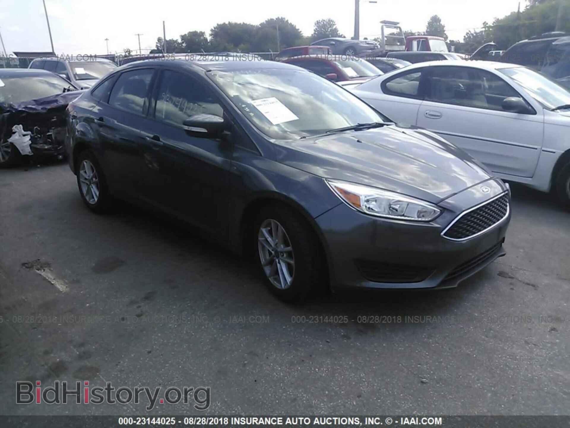 Фотография 1FADP3F24GL343402 - Ford Focus 2016