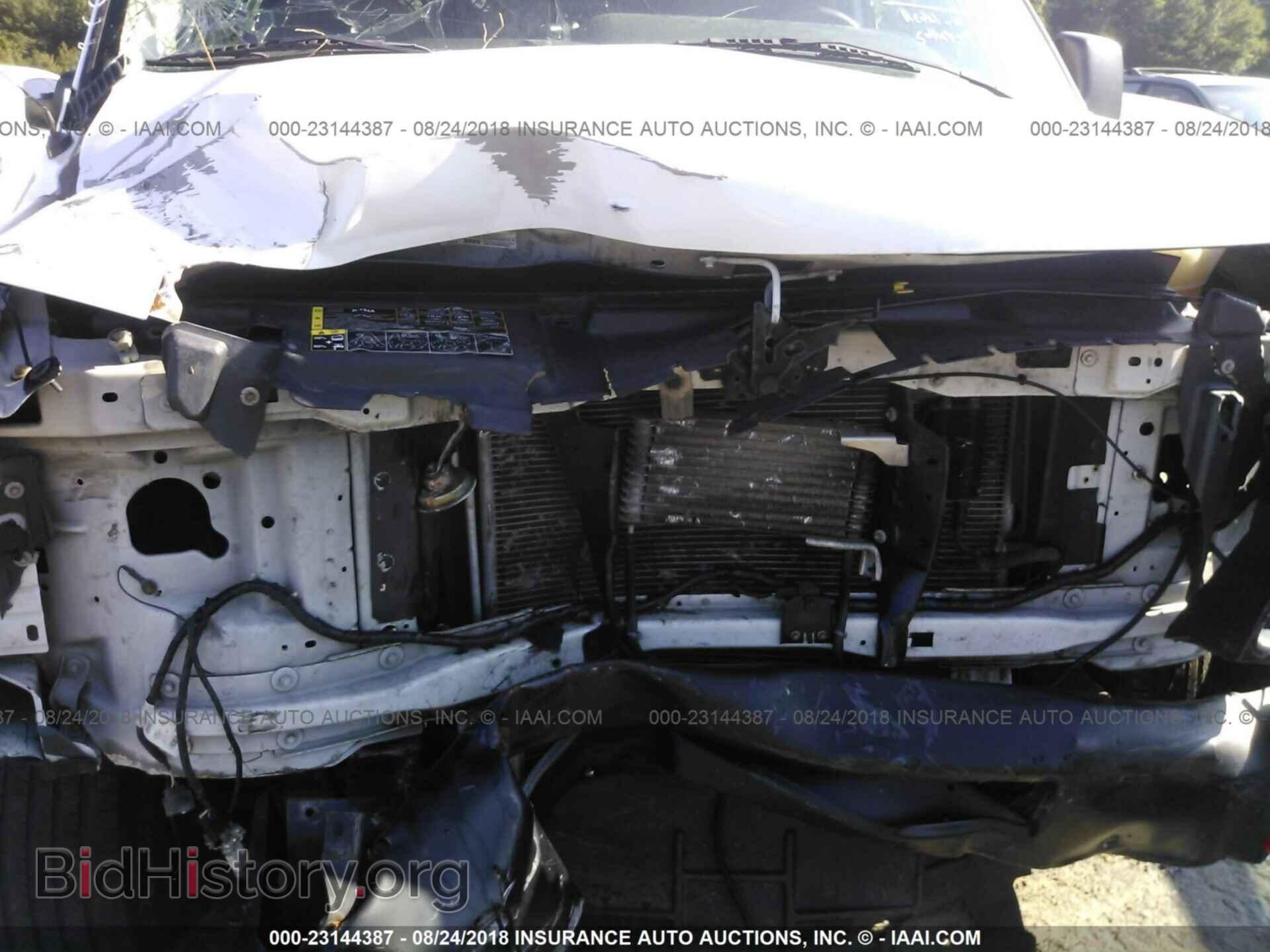2011 Ford Econoline - VIN: 1FTNE1EW3BDB23409 - Фото 6
