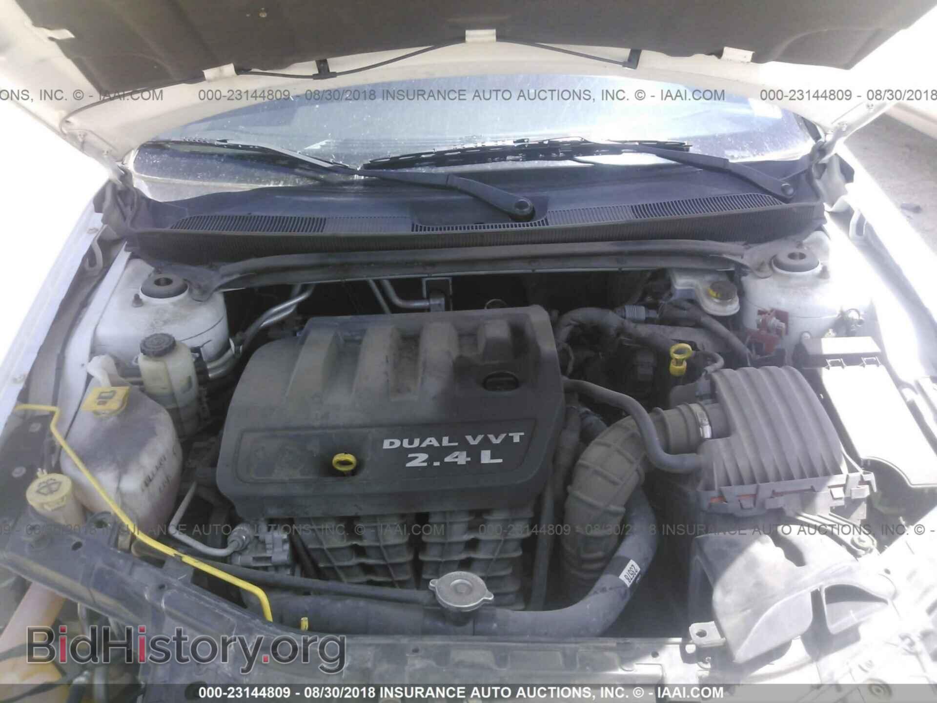 2013 Chrysler 200 - VIN: 1C3CCBBB2DN714790 - Photo 10