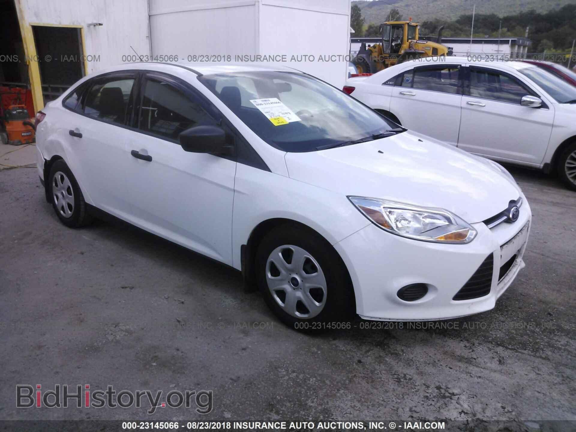 Photo 1FADP3E24EL346122 - Ford Focus 2014