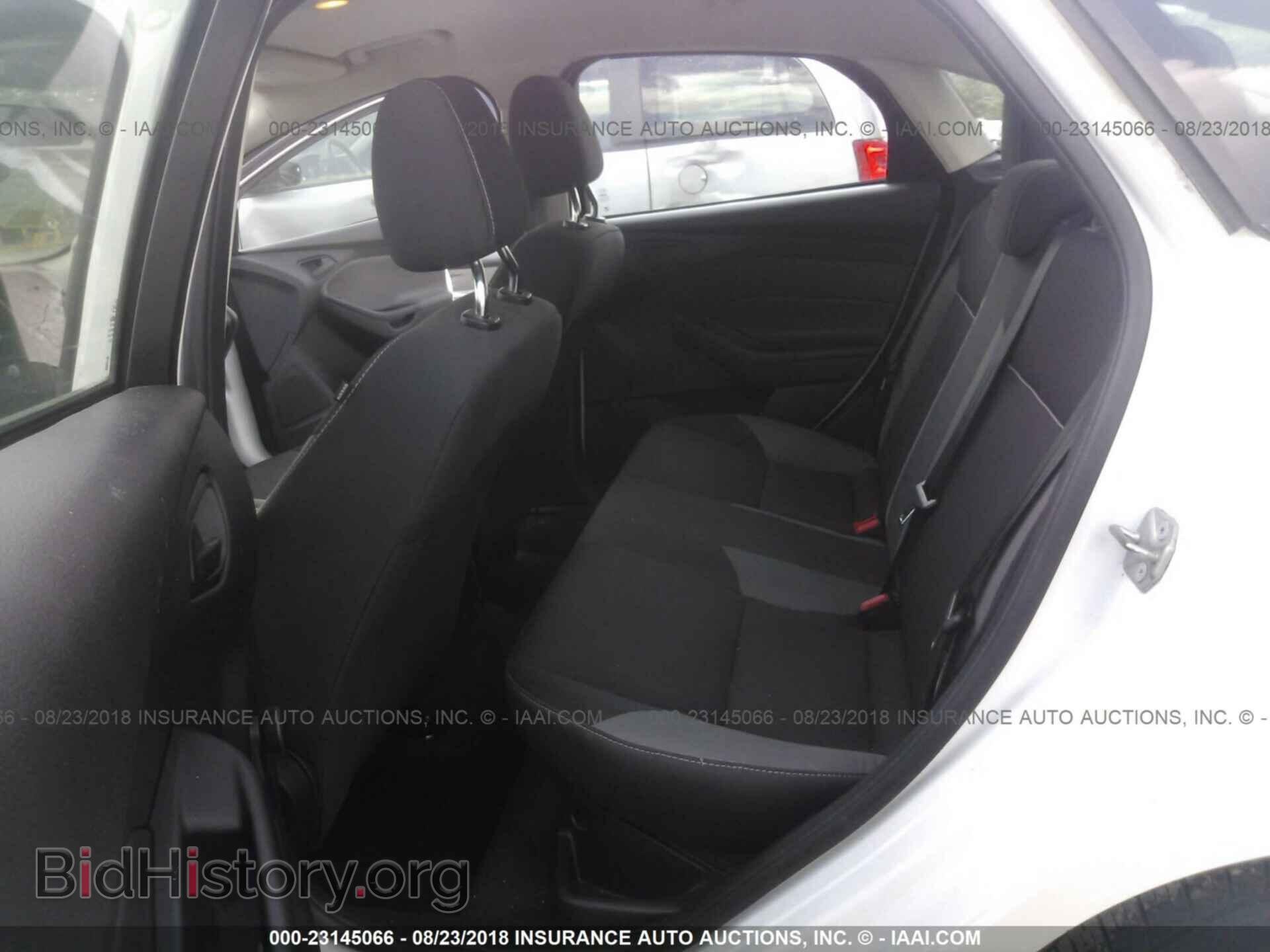 2014 Ford Focus - VIN: 1FADP3E24EL346122 - Photo 8