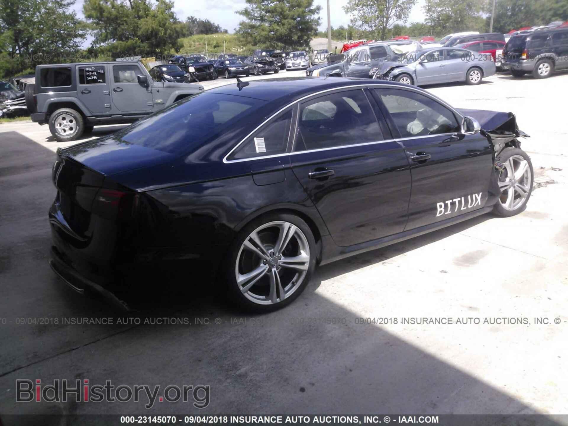 2013 Audi S6 - VIN: WAUF2AFC8DN121666 - Фото 4