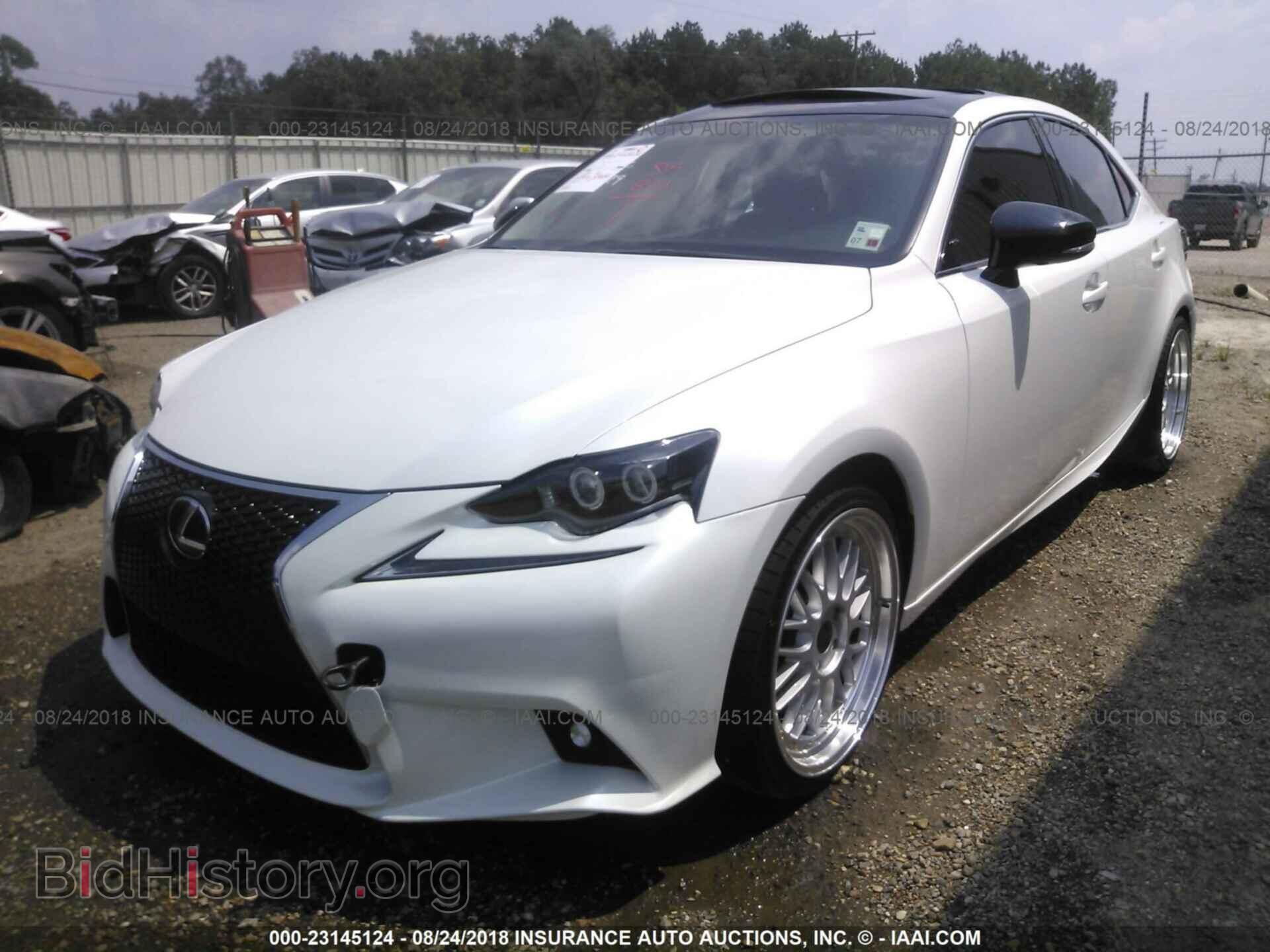 2014 Lexus Is - VIN: JTHBF1D28E5031479 - Photo 2