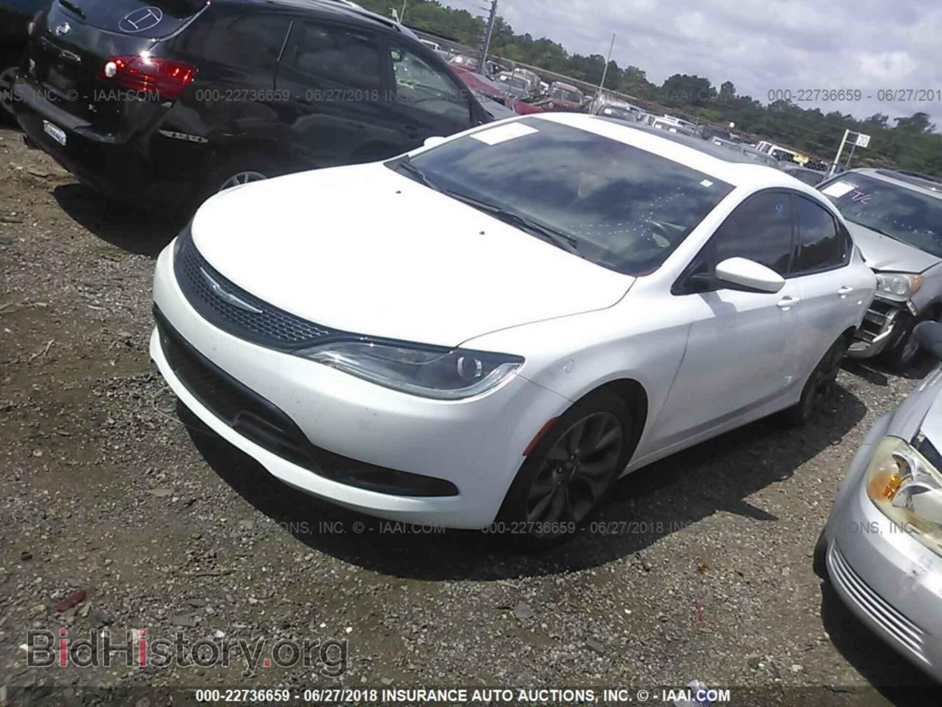 2015 CHRYSLER 200 - VIN: 1C3CCCBB9FN651003 - Фото 2