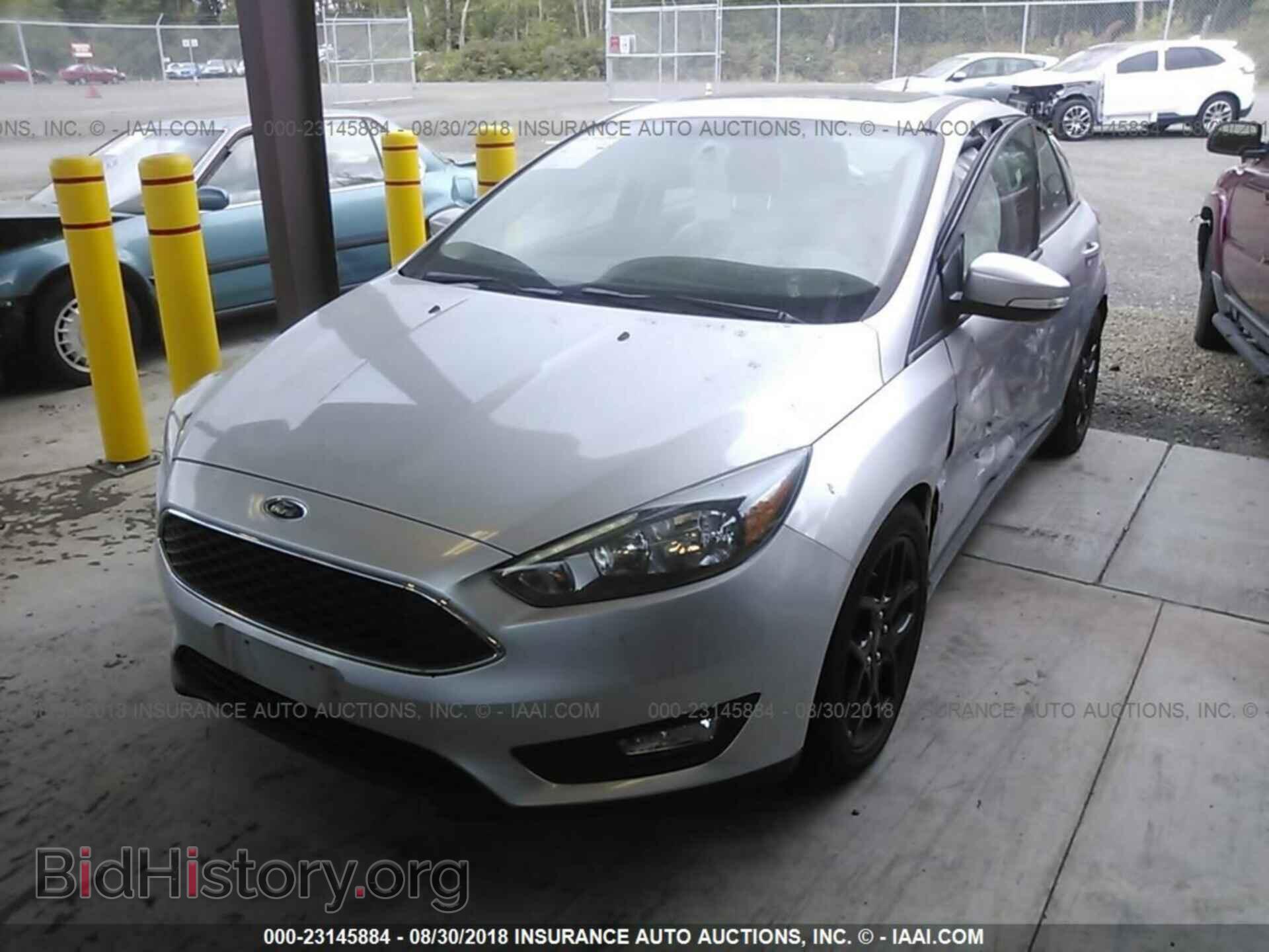 2016 Ford Focus - VIN: 1FADP3K26GL315736 - Фото 2