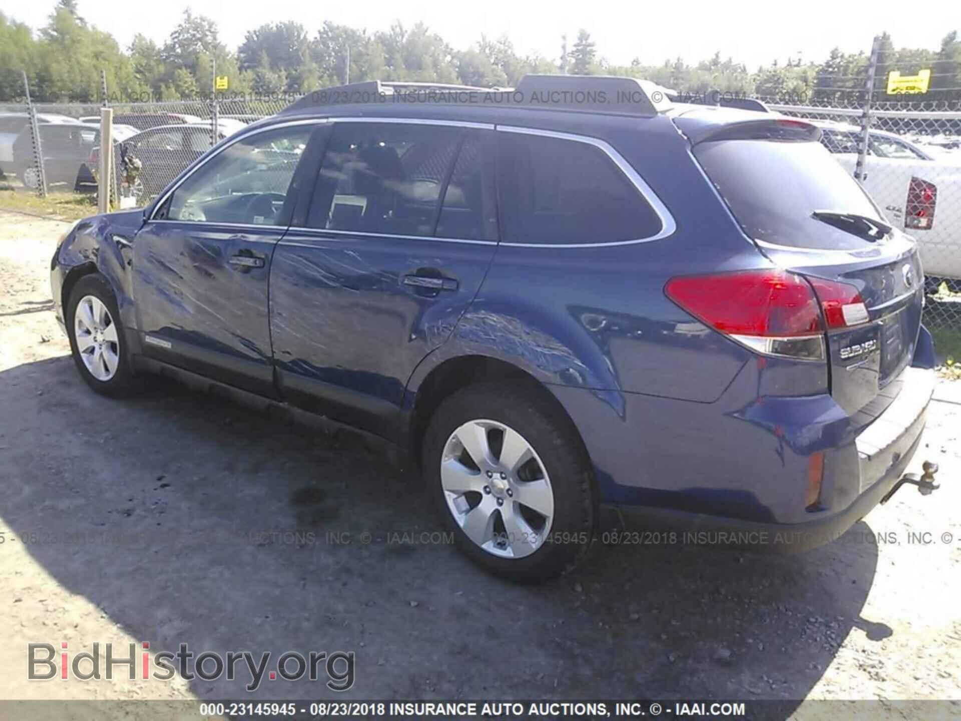 2011 Subaru Outback - VIN: 4S4BRCFC4B1322487 - Фото 3
