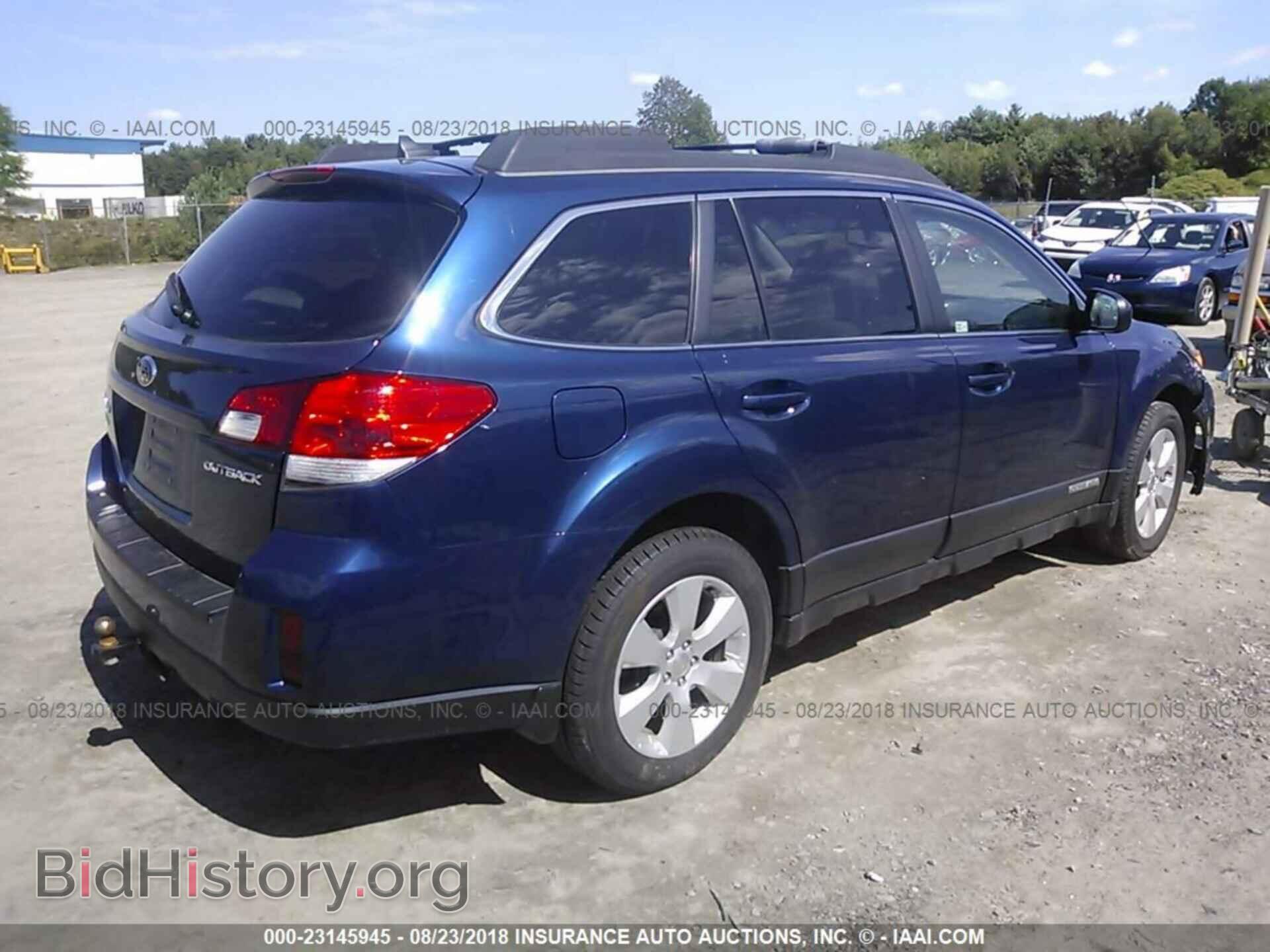 2011 Subaru Outback - VIN: 4S4BRCFC4B1322487 - Фото 4