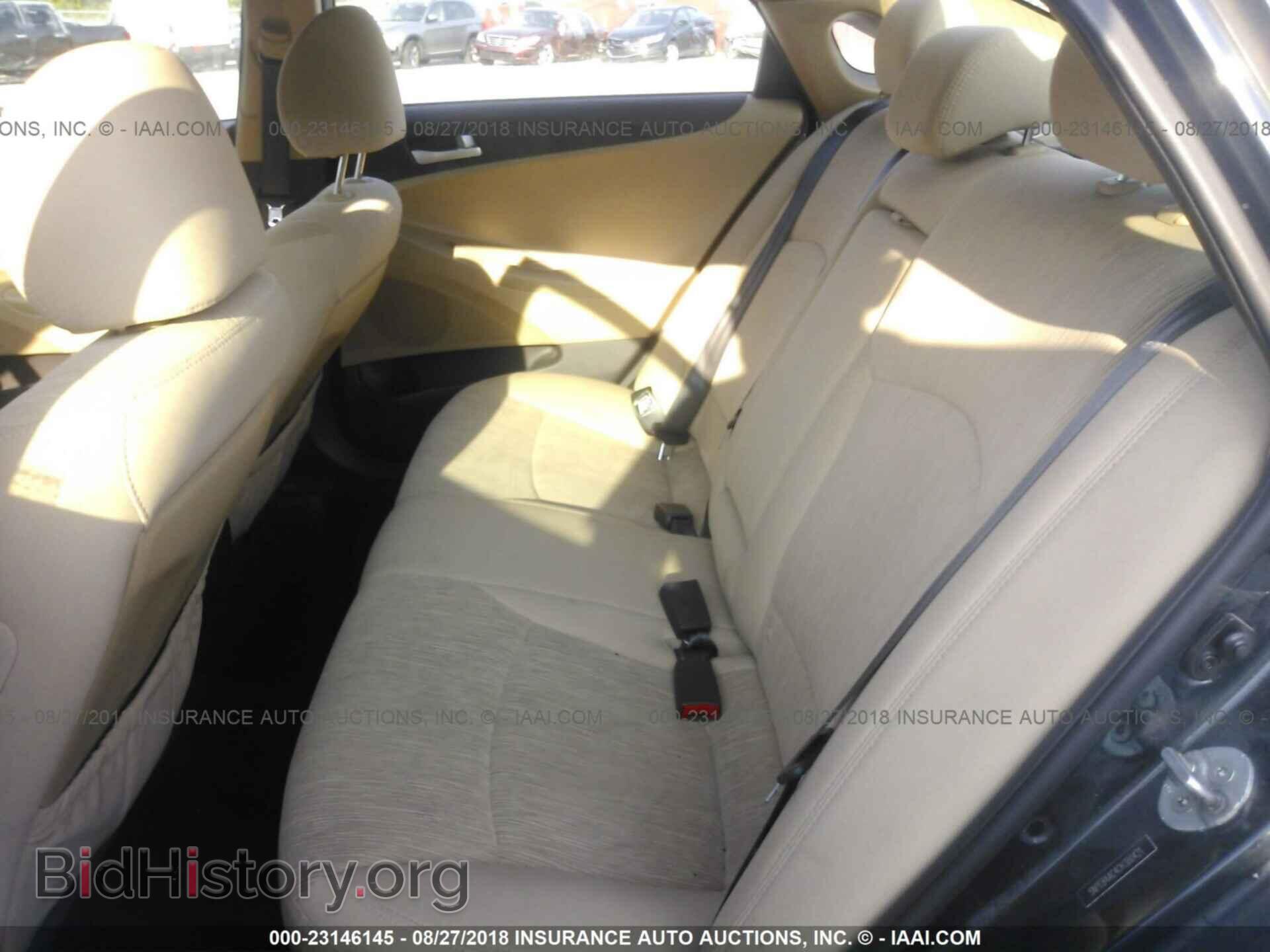 2012 Hyundai Sonata - VIN: 5NPEB4AC4CH380421 - Photo 8