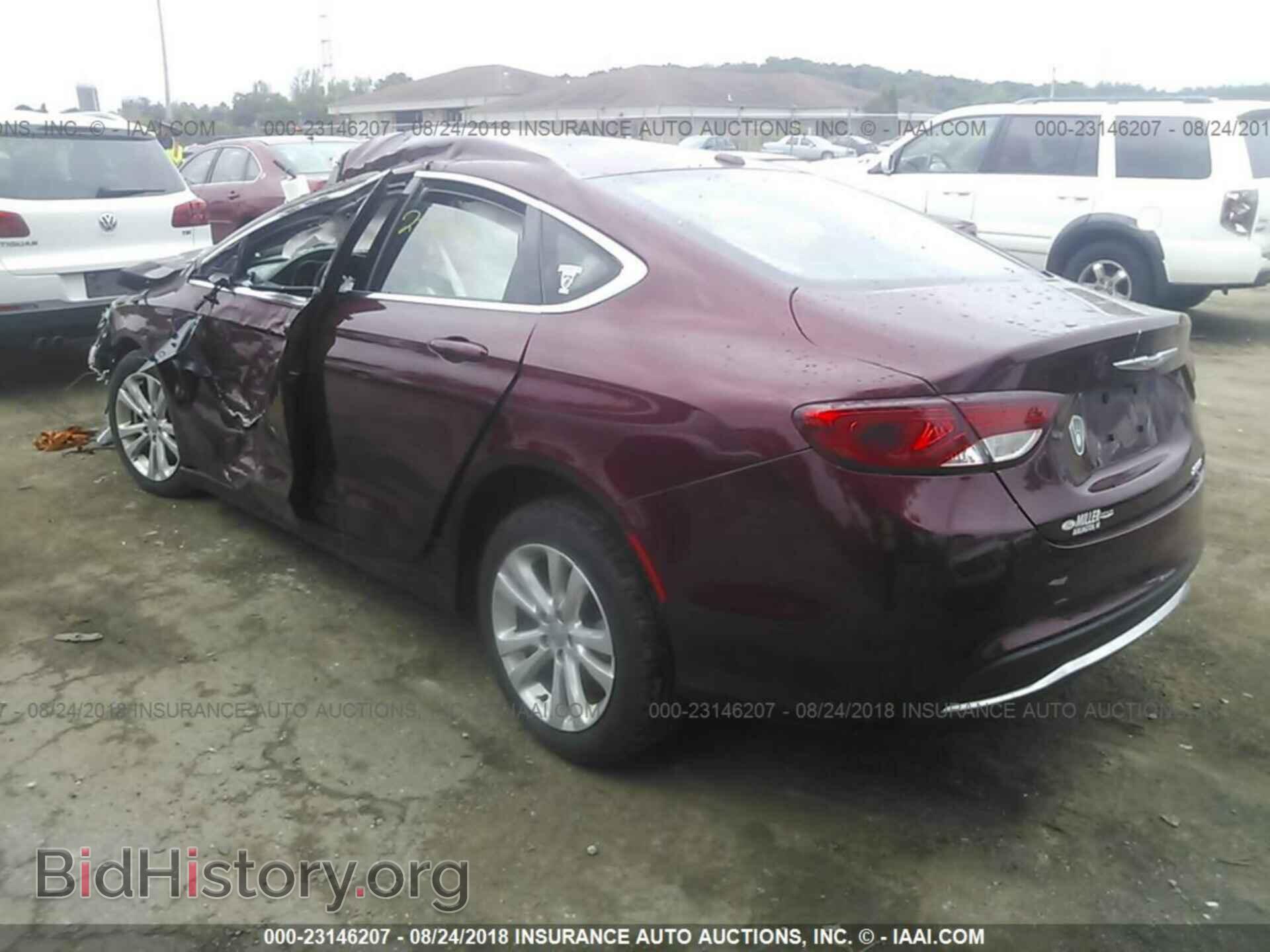 2015 Chrysler 200 - VIN: 1C3CCCABXFN554572 - Фото 3