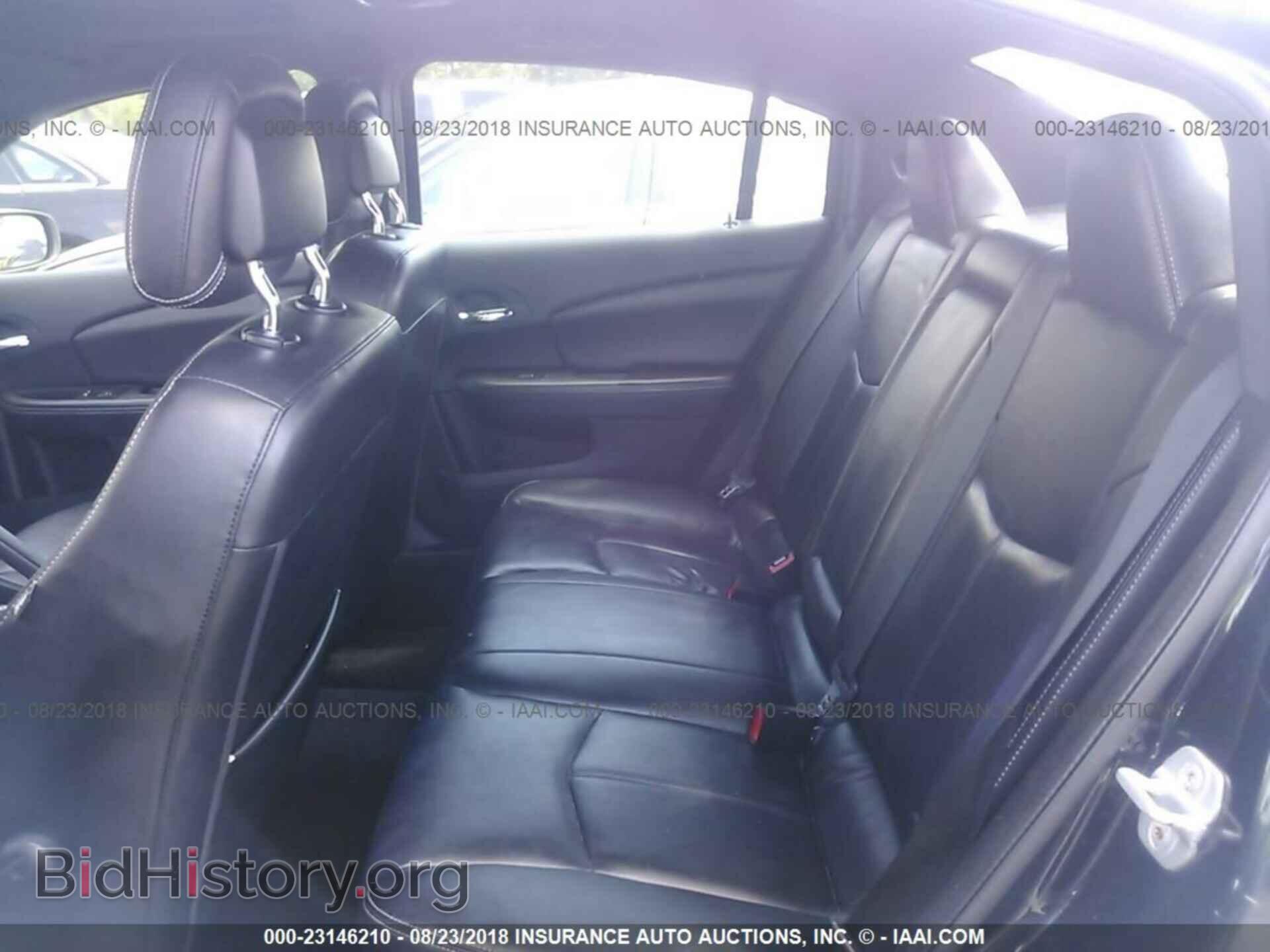 2011 Chrysler 200 - VIN: 1C3BC2FB7BN594200 - Photo 8