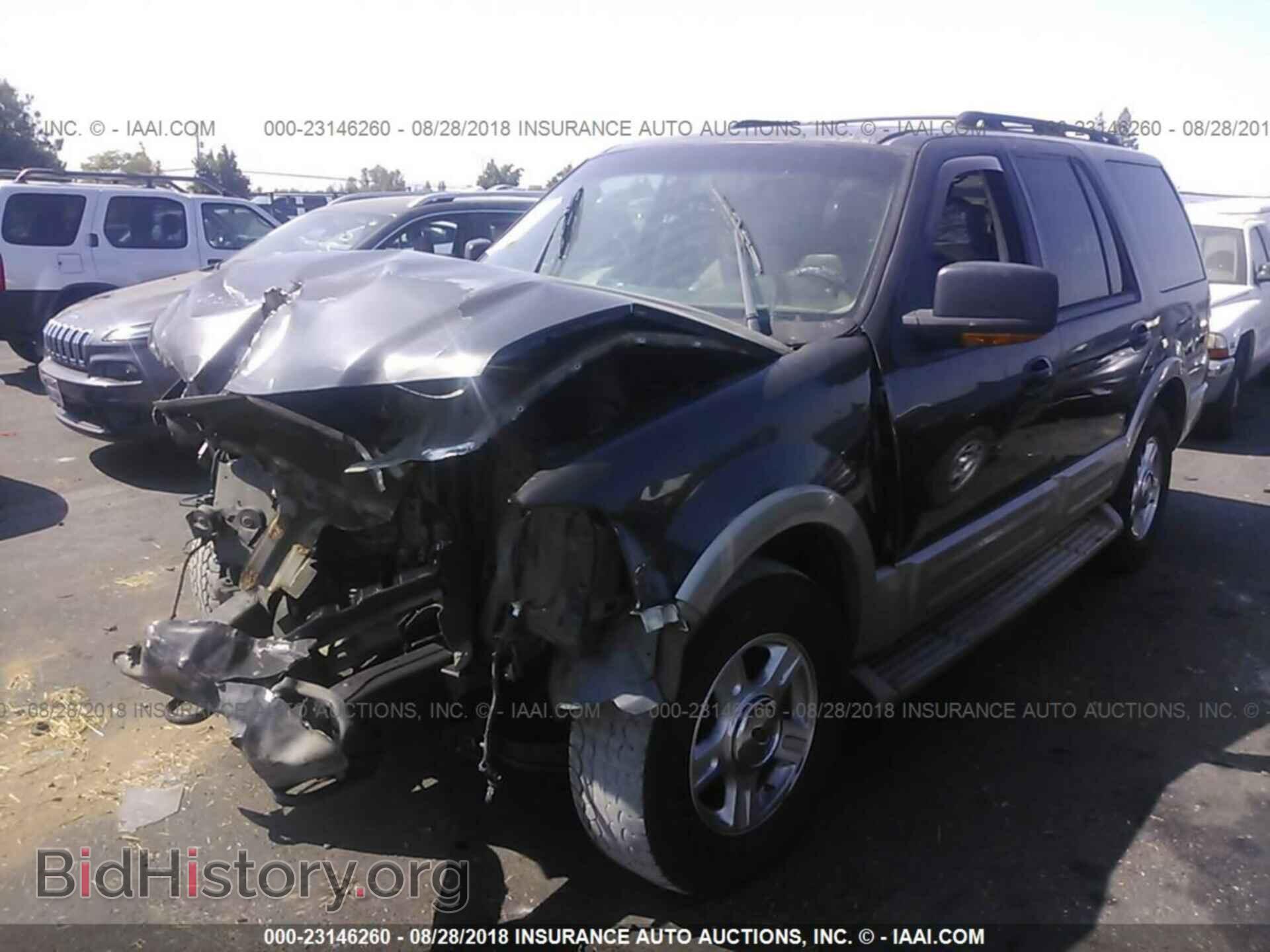 2006 FORD EXPEDITION - VIN: 1FMPU18516LA07938 - Фото 2