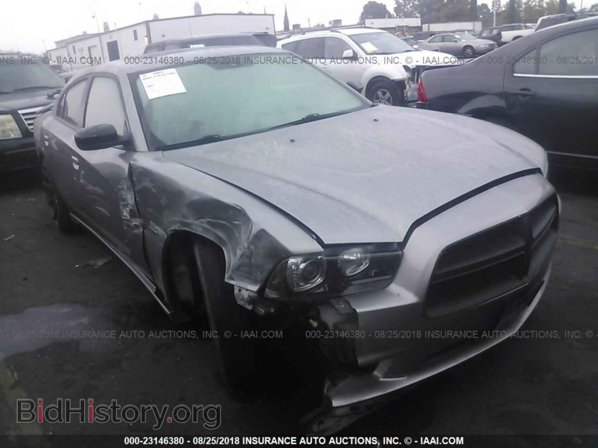 Photo 2C3CDXCTXDH690233 - Dodge Charger 2013