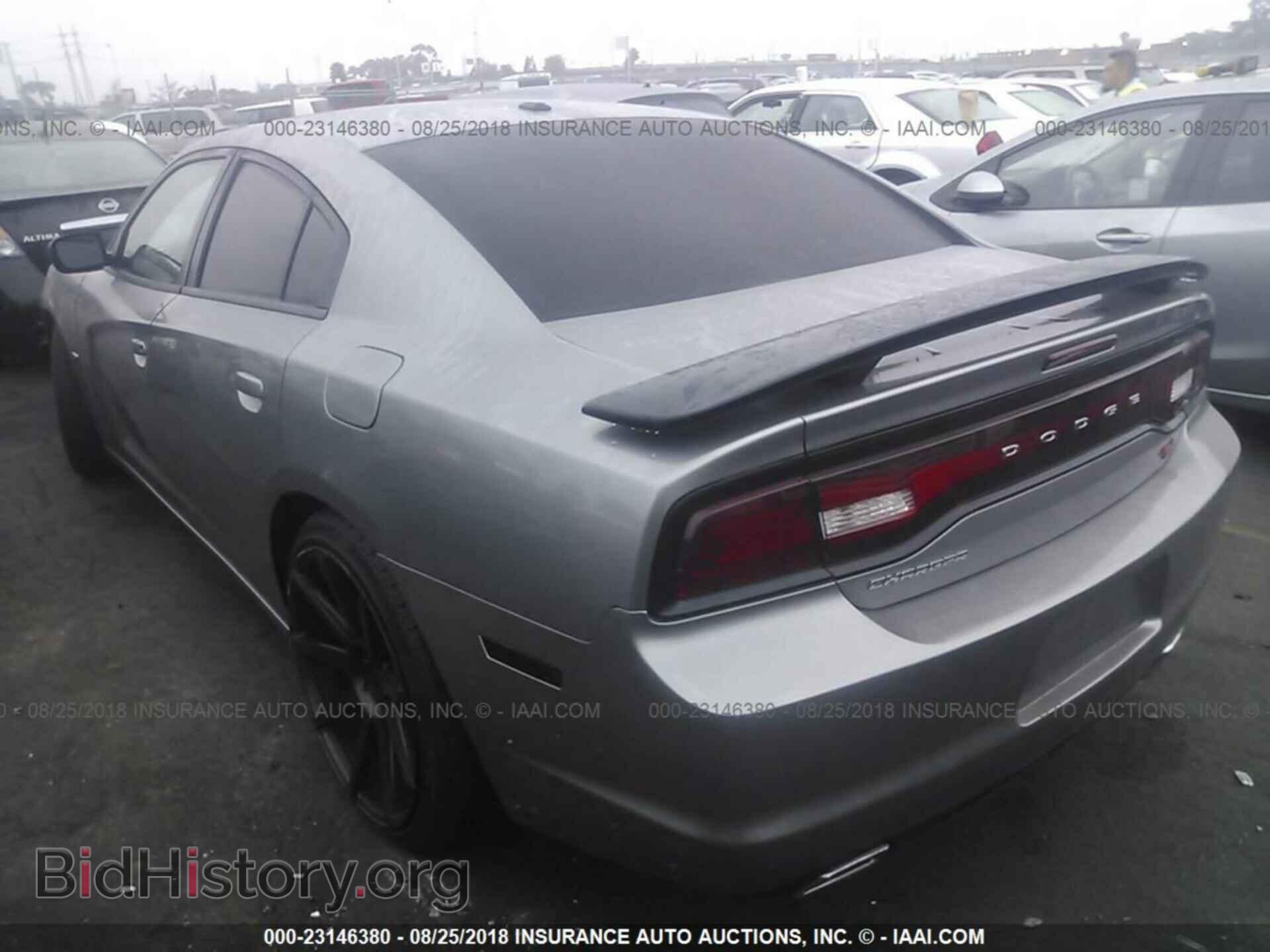 2013 Dodge Charger - VIN: 2C3CDXCTXDH690233 - Photo 3