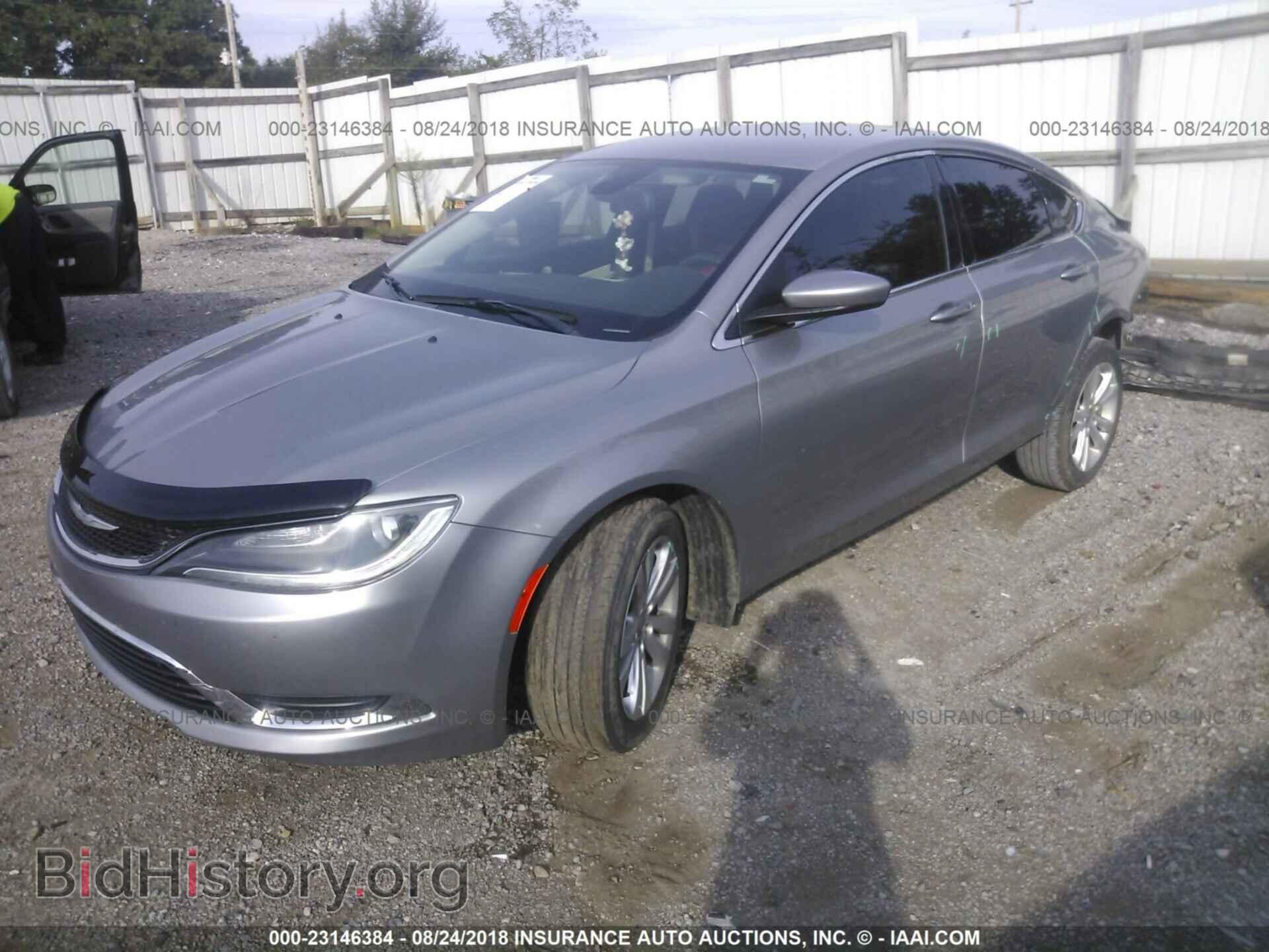 2015 Chrysler 200 - VIN: 1C3CCCAB7FN501912 - Photo 2