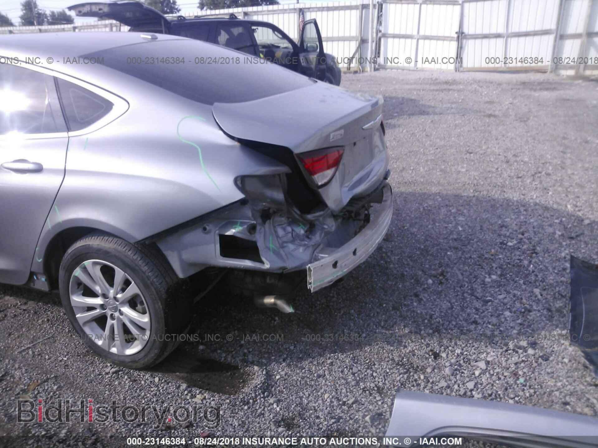 2015 Chrysler 200 - VIN: 1C3CCCAB7FN501912 - Photo 6