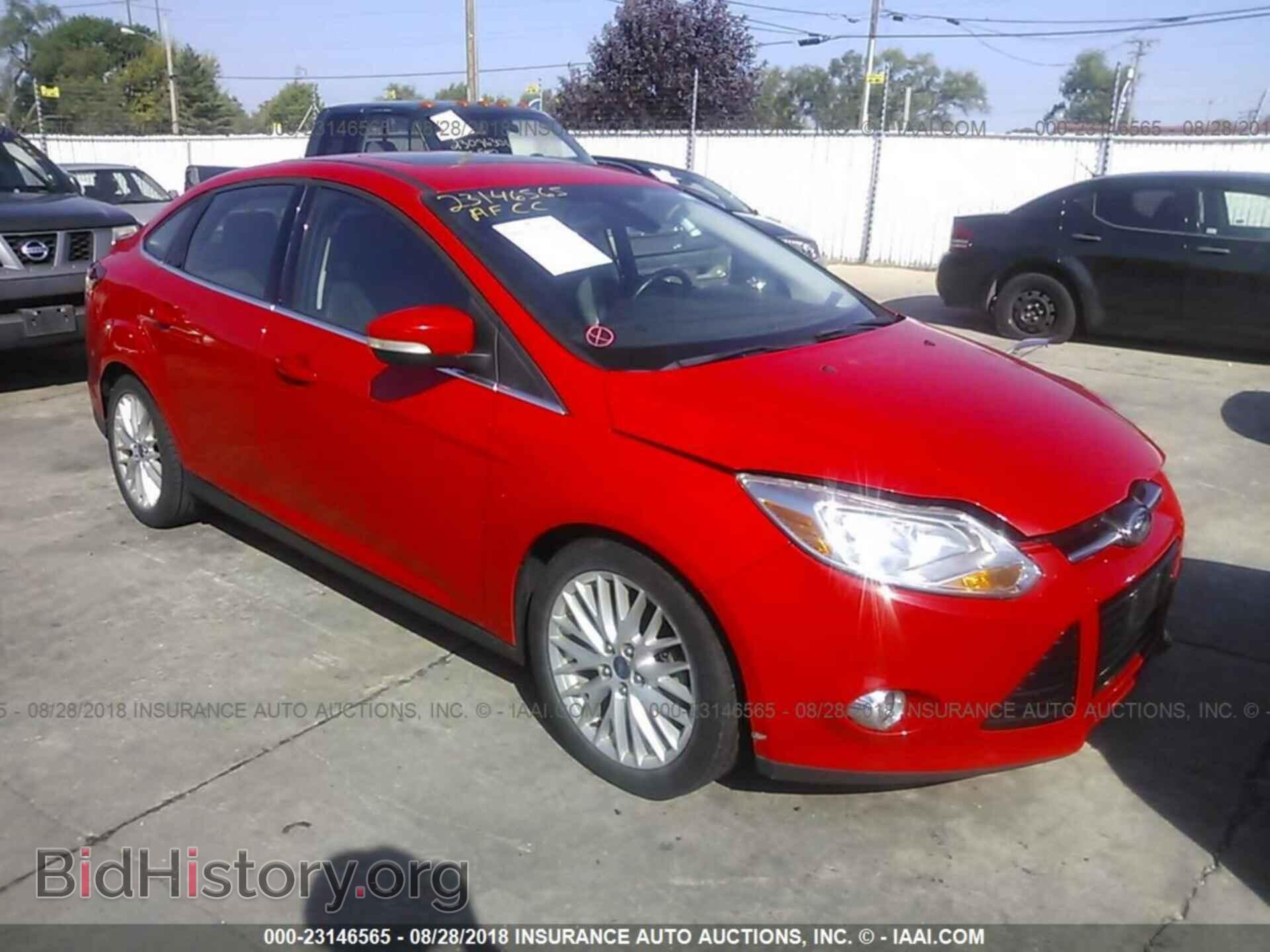Photo 1FAHP3H25CL393511 - Ford Focus 2012