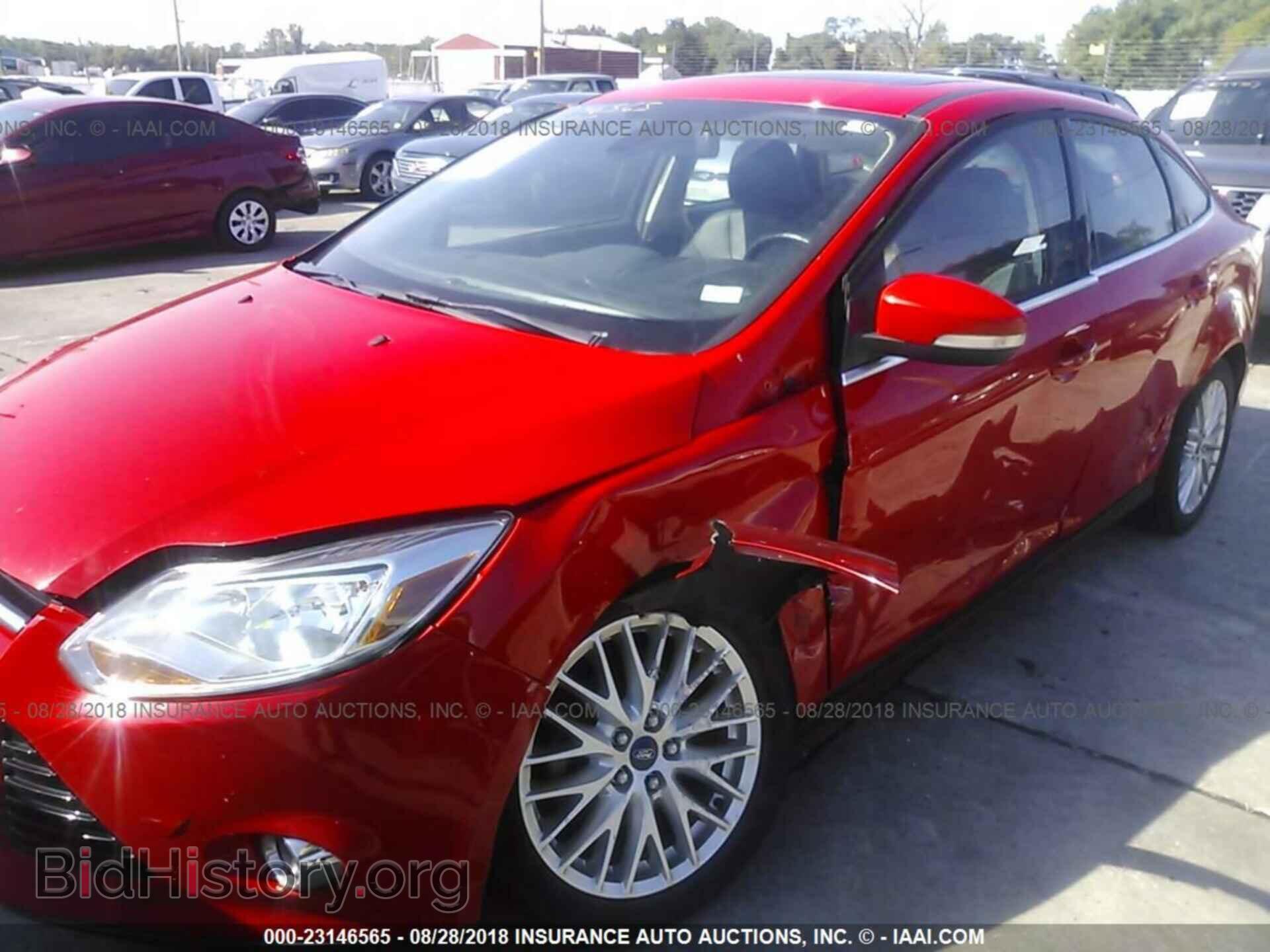 2012 Ford Focus - VIN: 1FAHP3H25CL393511 - Photo 6