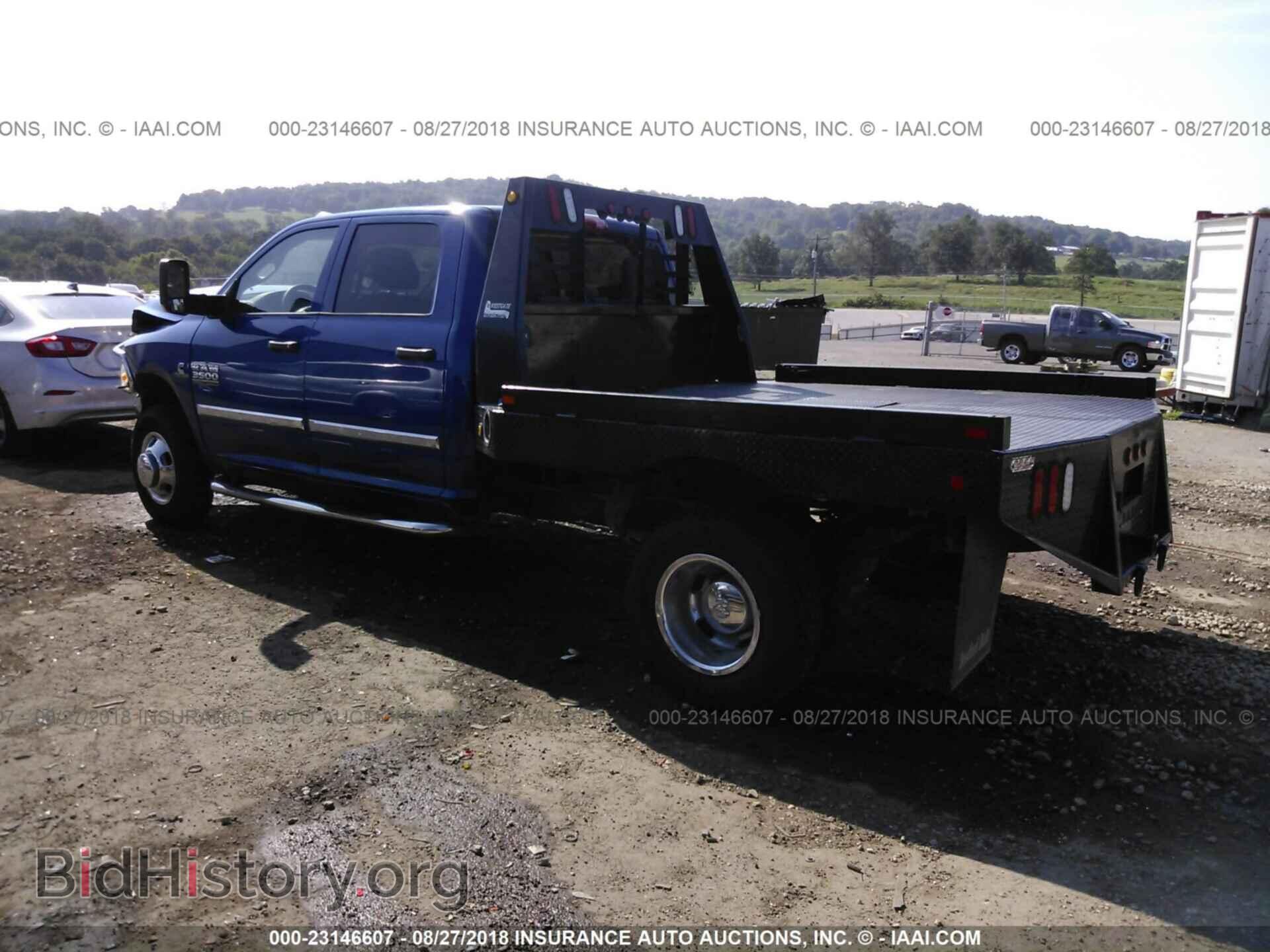2014 Ram 3500 - VIN: 3C63RRGL6EG238856 - Фото 3