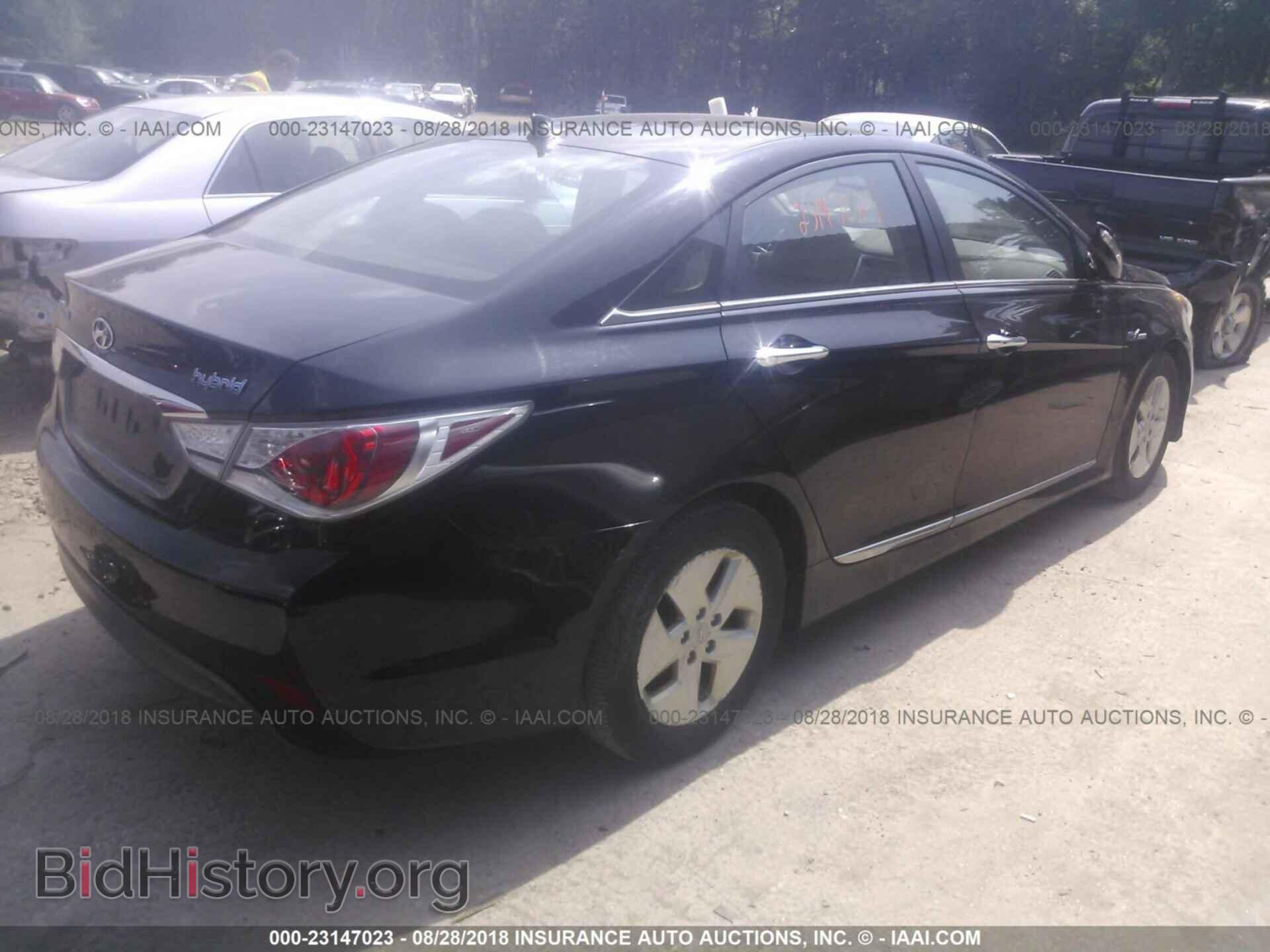 2012 Hyundai Sonata - VIN: KMHEC4A49CA059113 - Фото 4