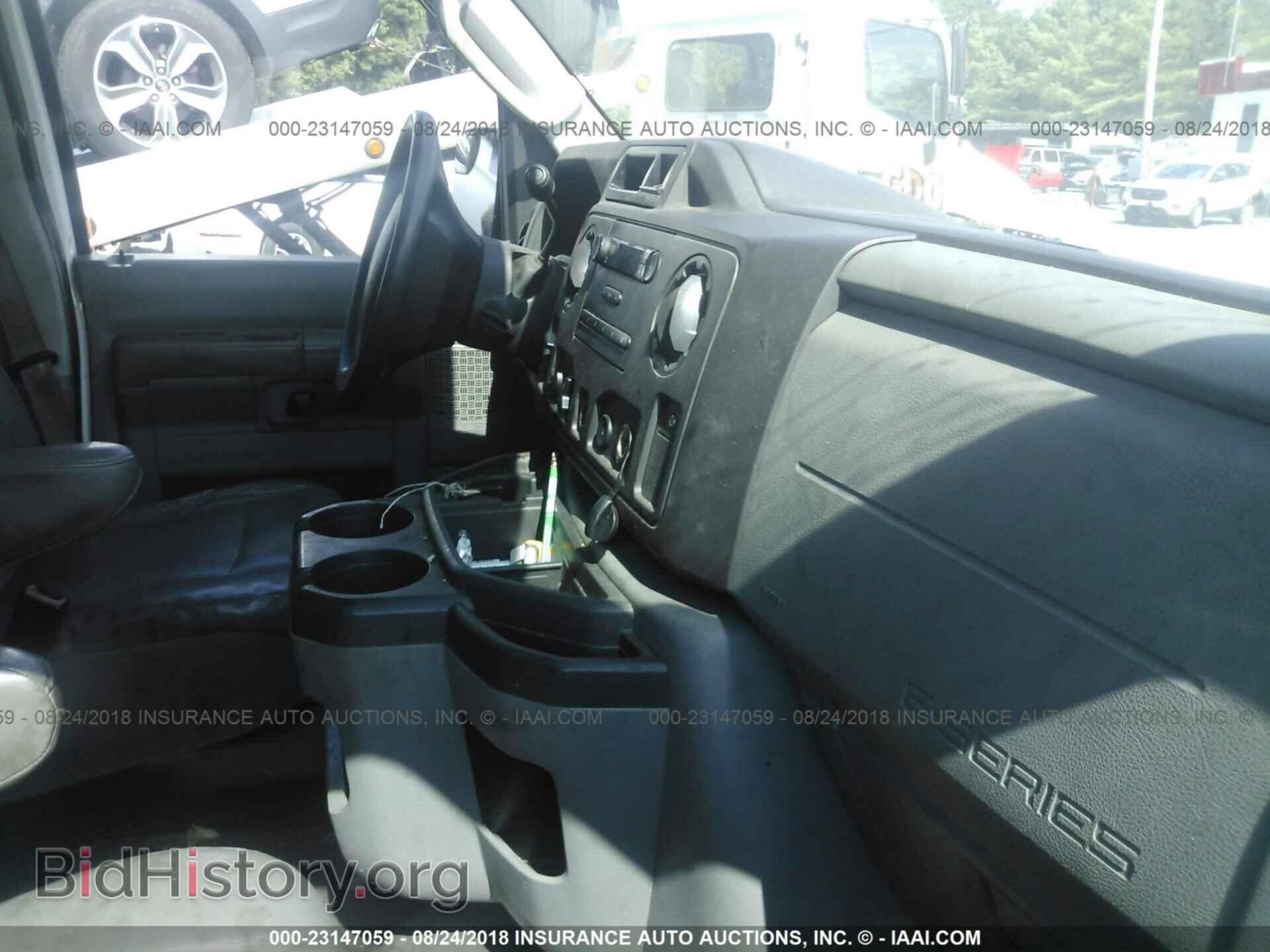 2012 Ford Econoline - VIN: 1FTNS2EW8CDA03766 - Photo 5