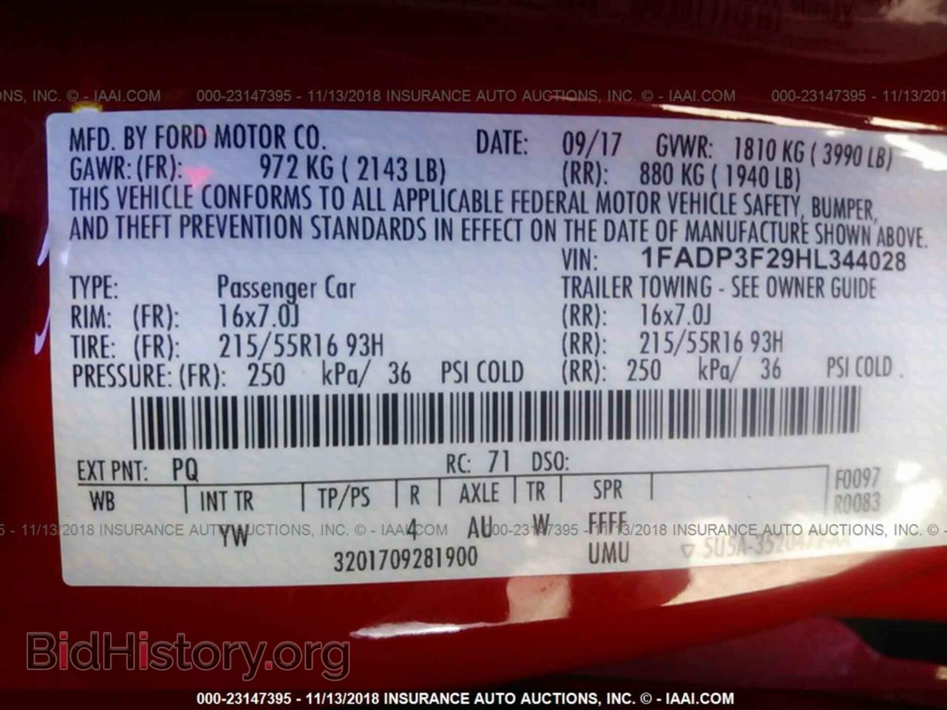 2017 Ford Focus - VIN: 1FADP3F29HL344028 - Photo 9