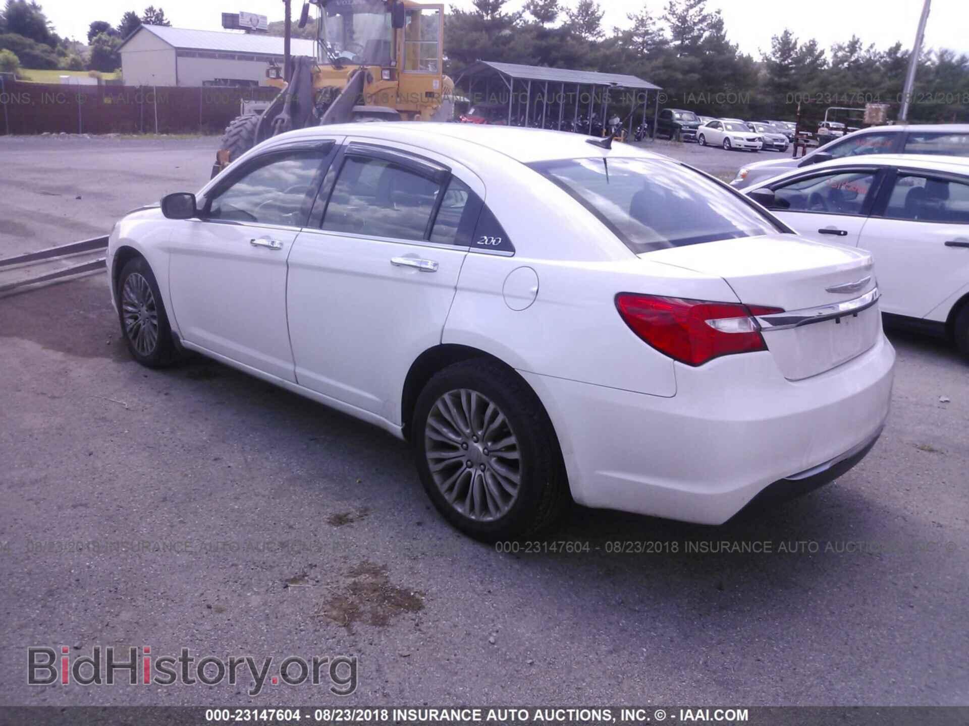 2012 Chrysler 200 - VIN: 1C3CCBCB9CN305540 - Фото 3