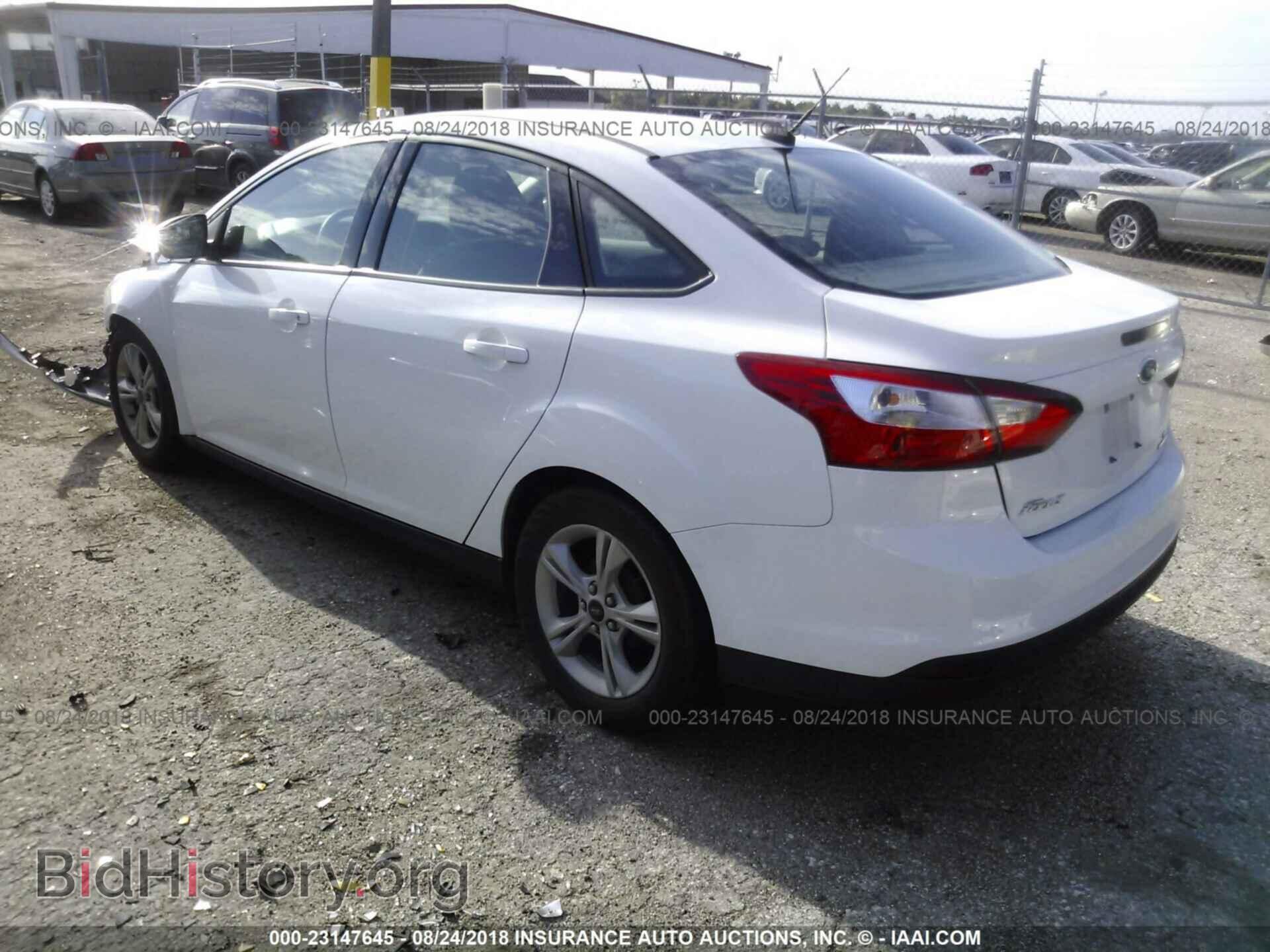 2014 Ford Focus - VIN: 1FADP3F25EL387552 - Фото 3