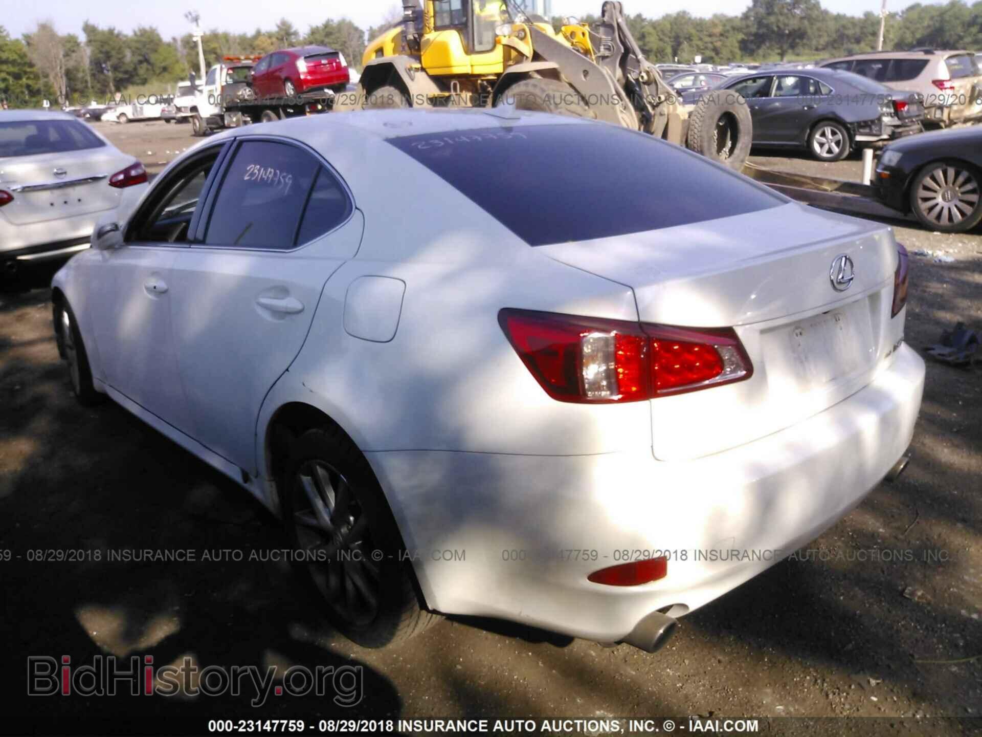 2011 Lexus Is - VIN: JTHCF5C29B5048994 - Фото 3