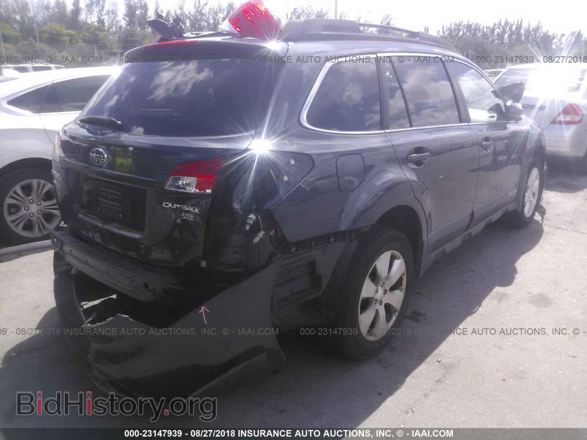 2011 Subaru Outback - VIN: 4S4BRBBC7B3329583 - Фото 4