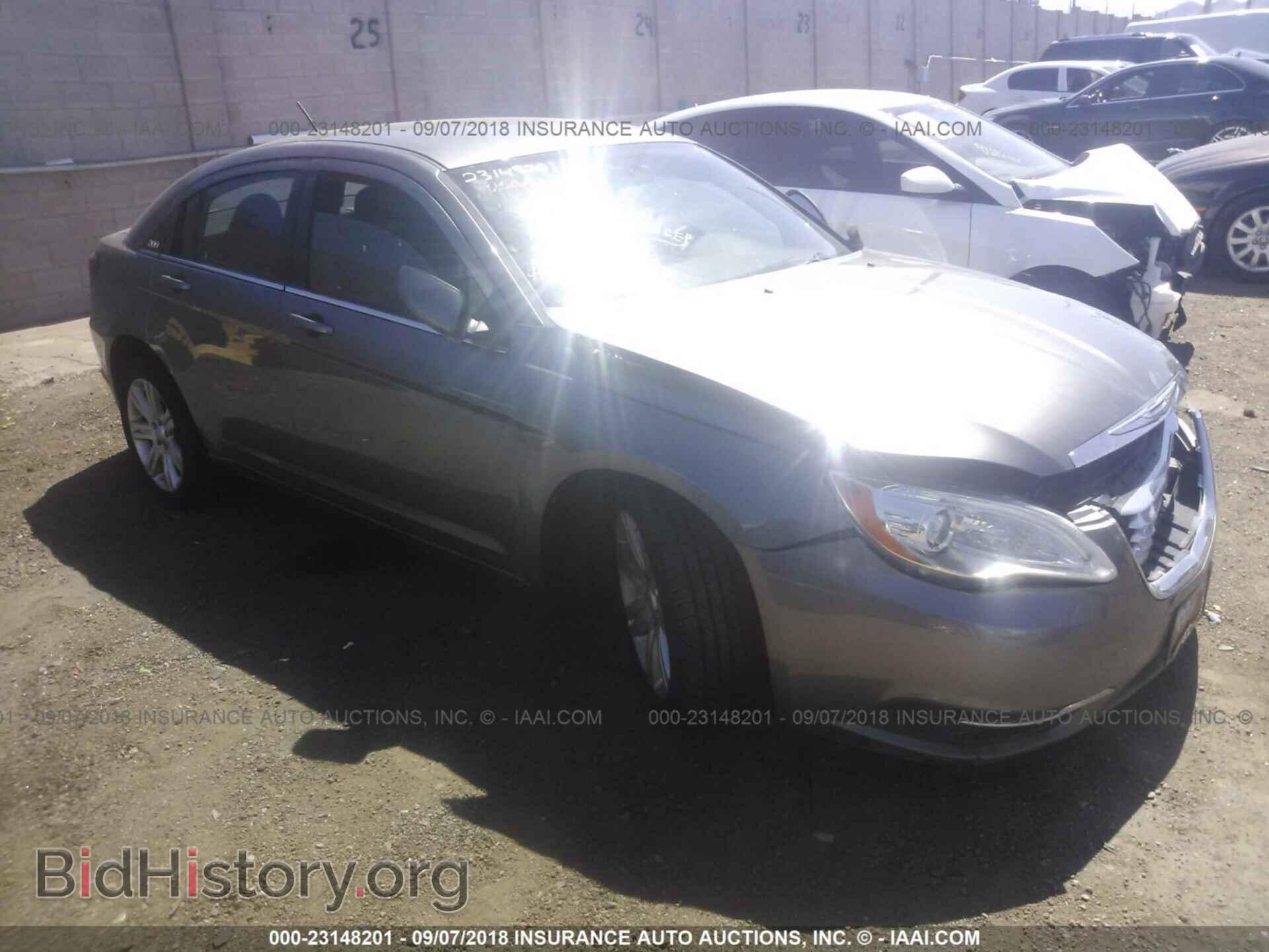 Фотография 1C3CCBBB6CN197427 - Chrysler 200 2012