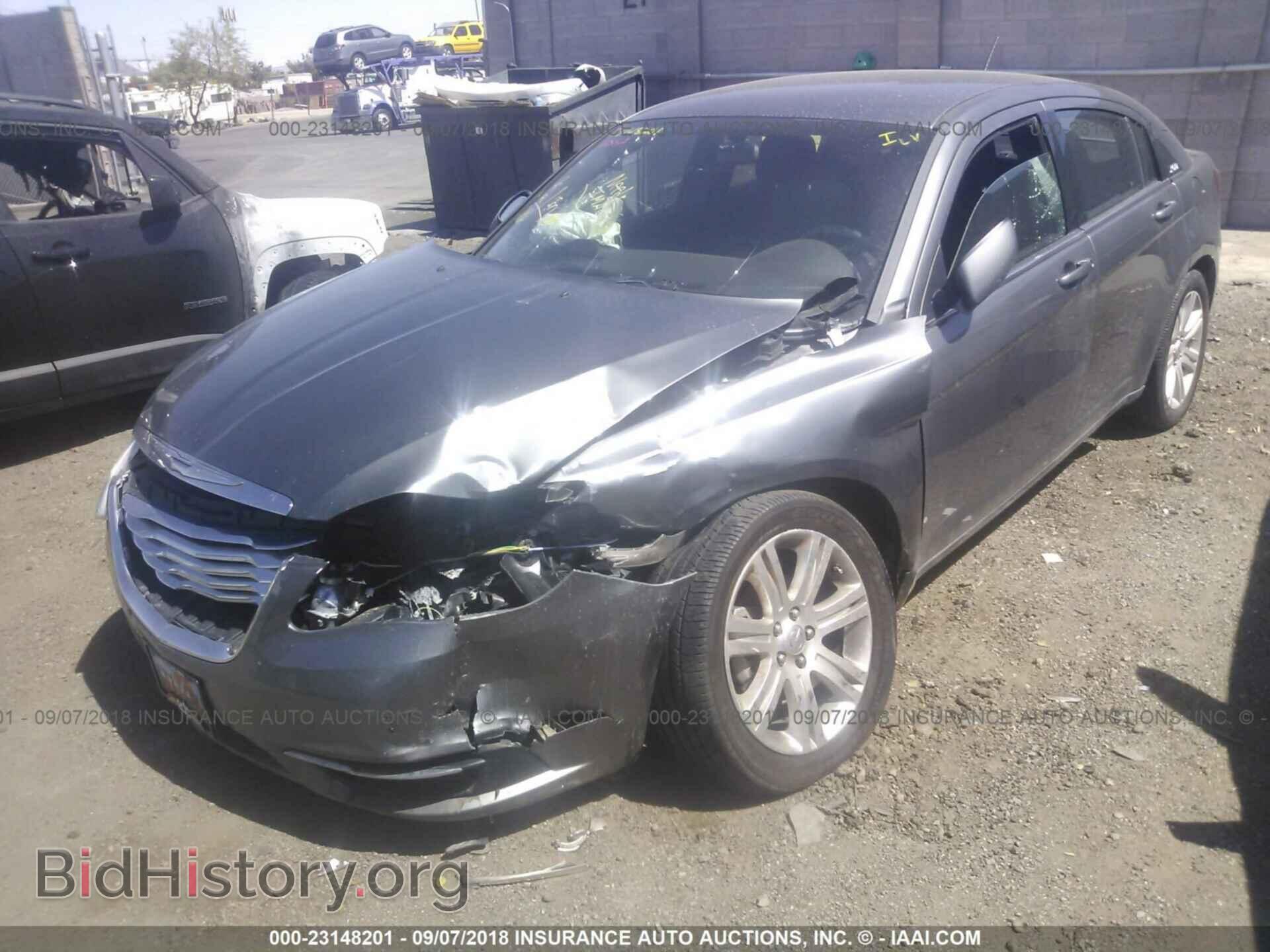 2012 Chrysler 200 - VIN: 1C3CCBBB6CN197427 - Фото 6