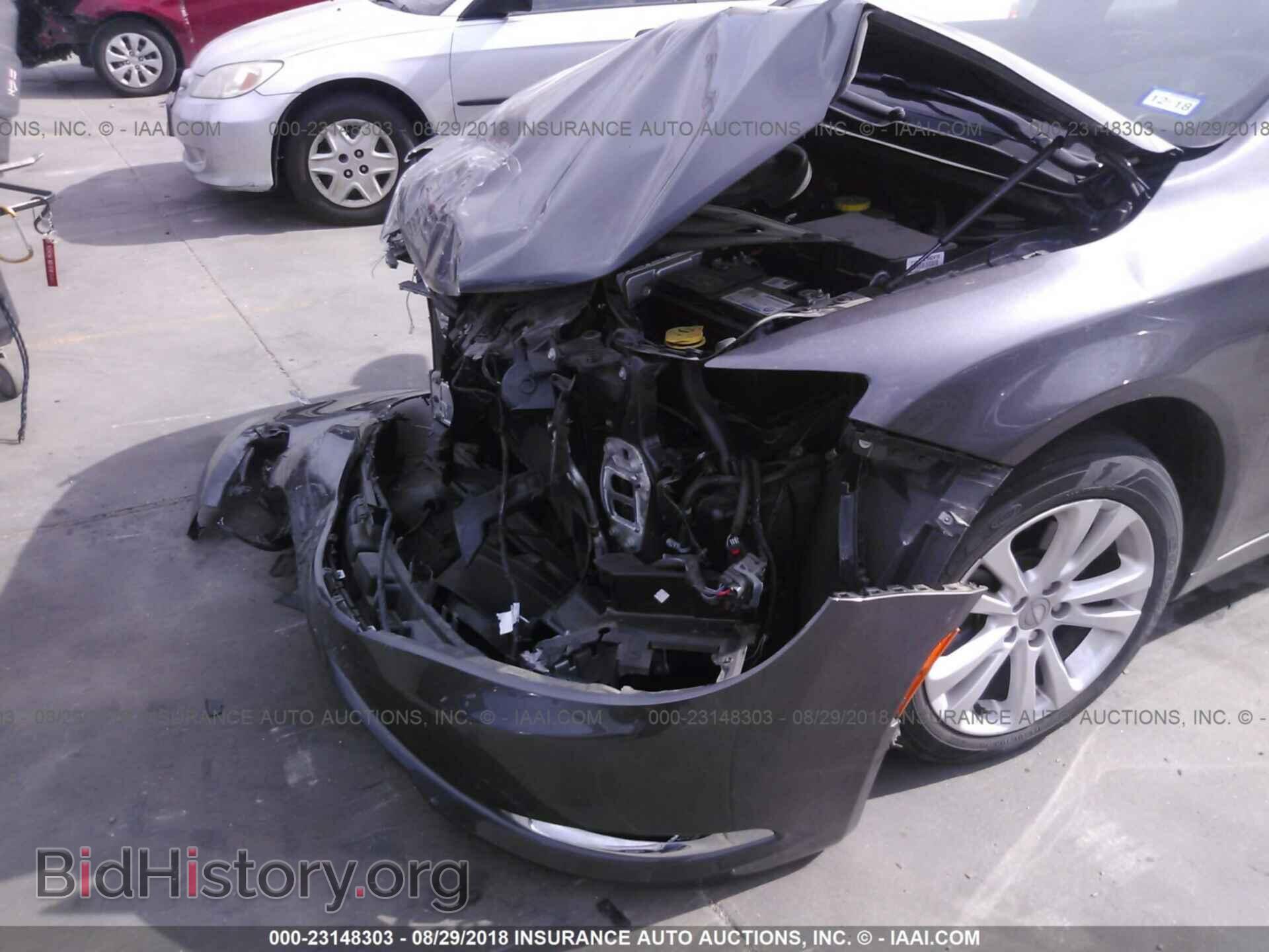 2016 Chrysler 200 - VIN: 1C3CCCAB2GN130045 - Photo 6