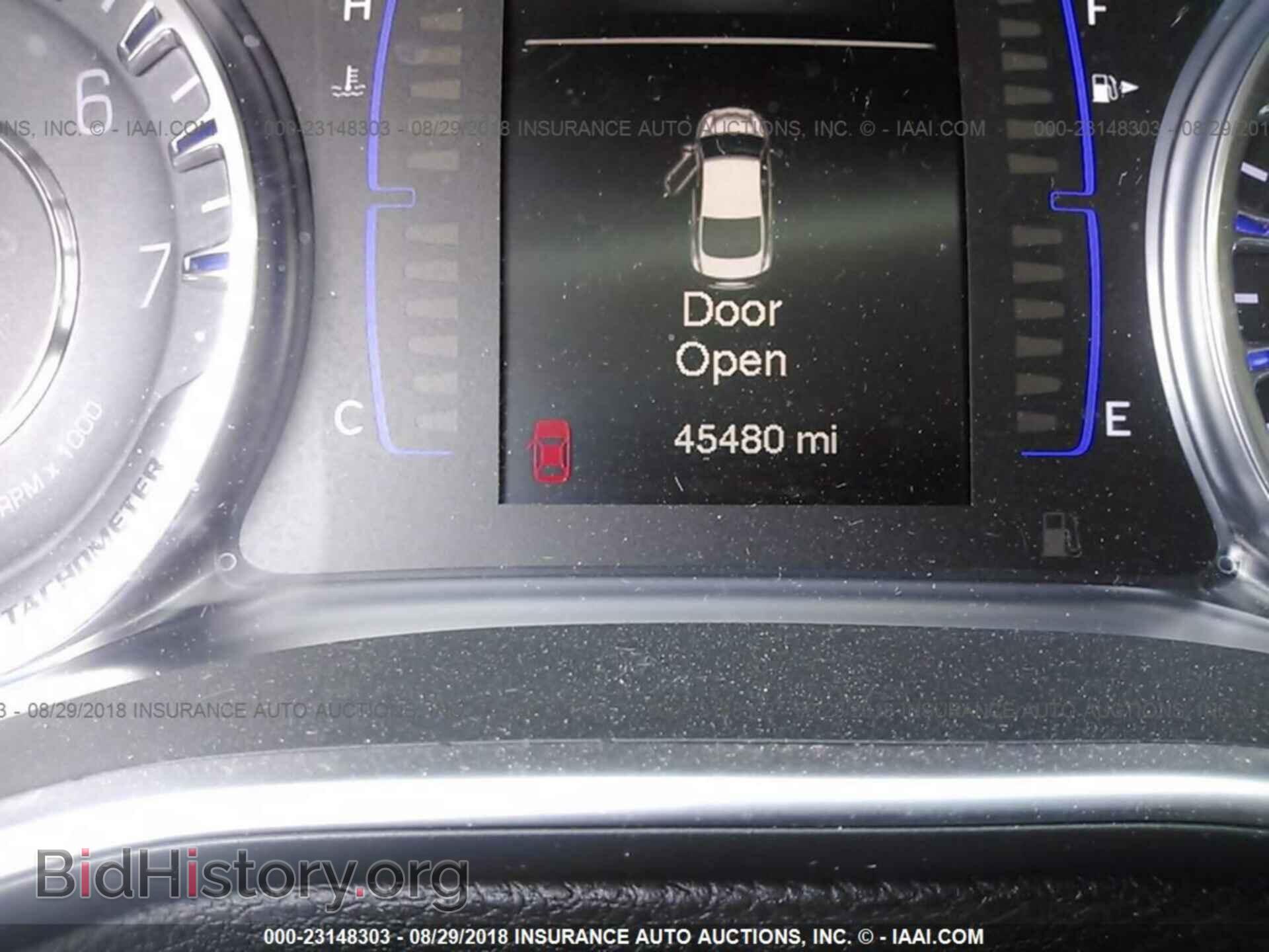 2016 Chrysler 200 - VIN: 1C3CCCAB2GN130045 - Photo 7