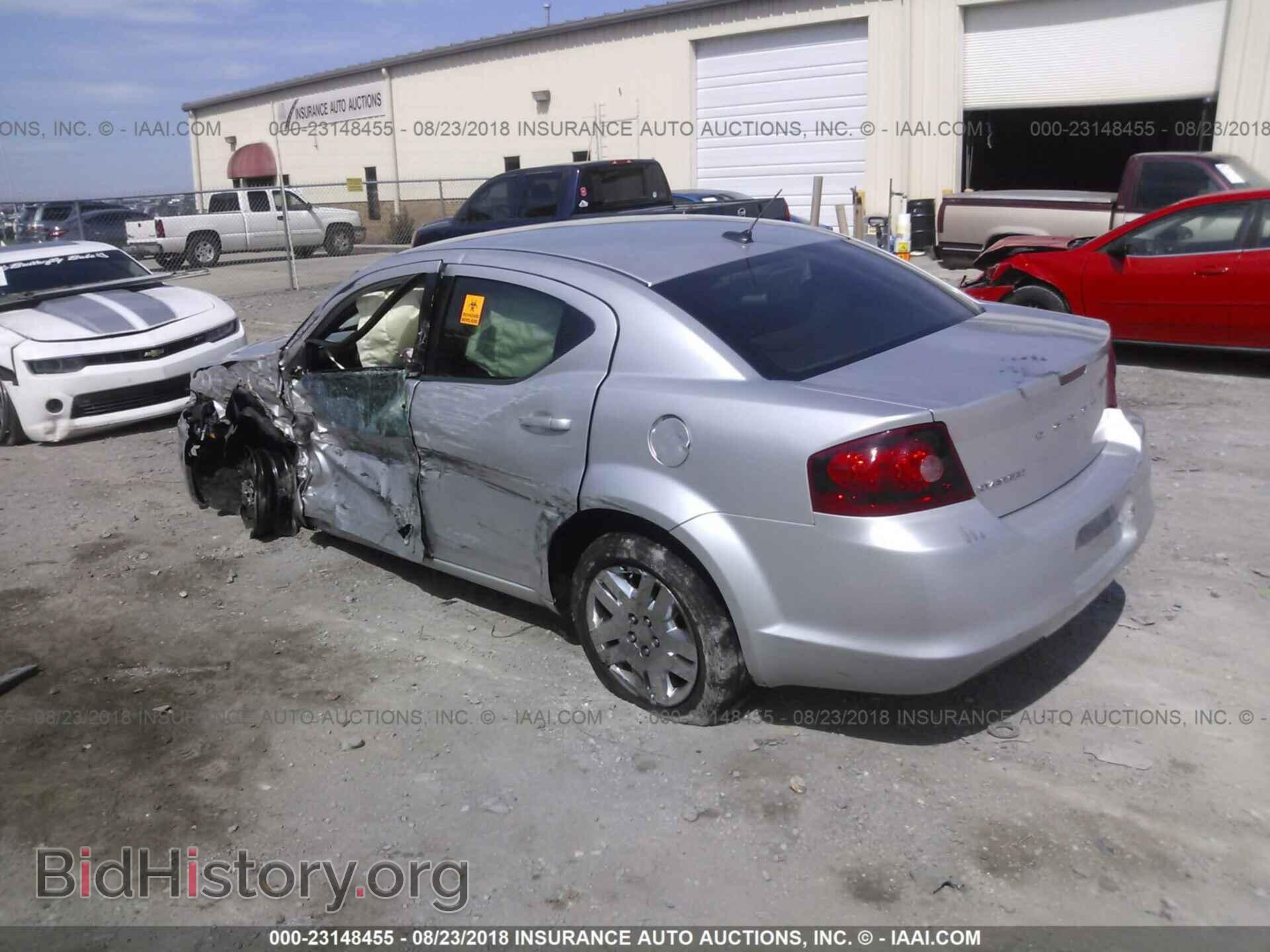 2011 Dodge Avenger - VIN: 1B3BD4FB9BN564458 - Фото 3