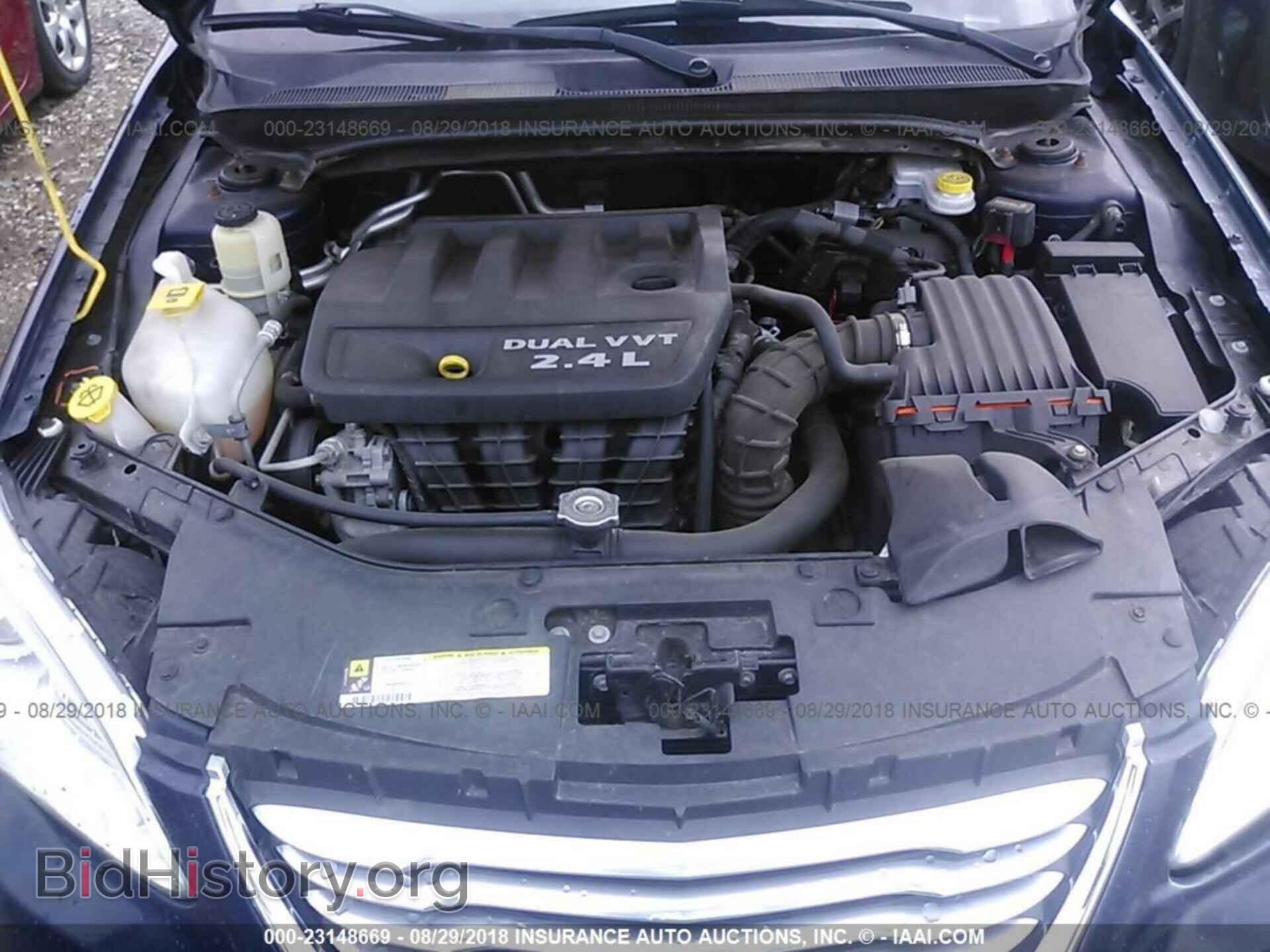 2013 Chrysler 200 - VIN: 1C3CCBBBXDN693803 - Фото 10