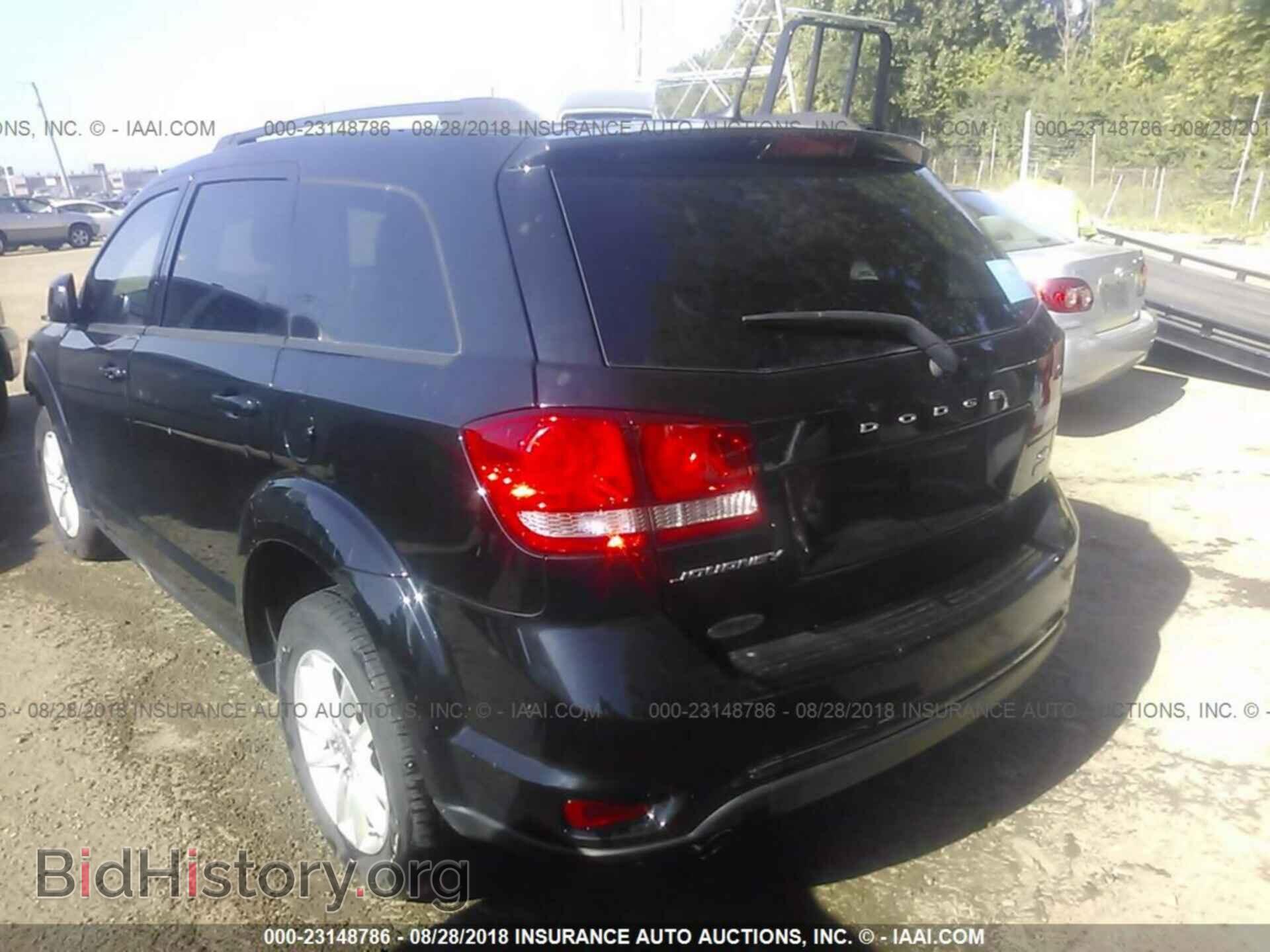 2015 Dodge Journey - VIN: 3C4PDCBG8FT697217 - Photo 3