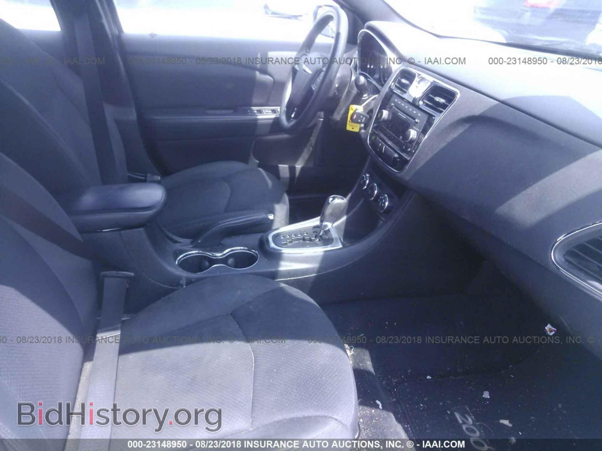 2013 Chrysler 200 - VIN: 1C3CCBAB0DN642408 - Photo 5