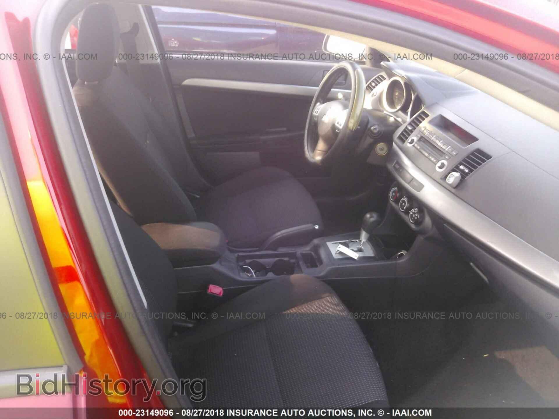 2011 Mitsubishi Lancer - VIN: JA32U2FU8BU040355 - Фото 5