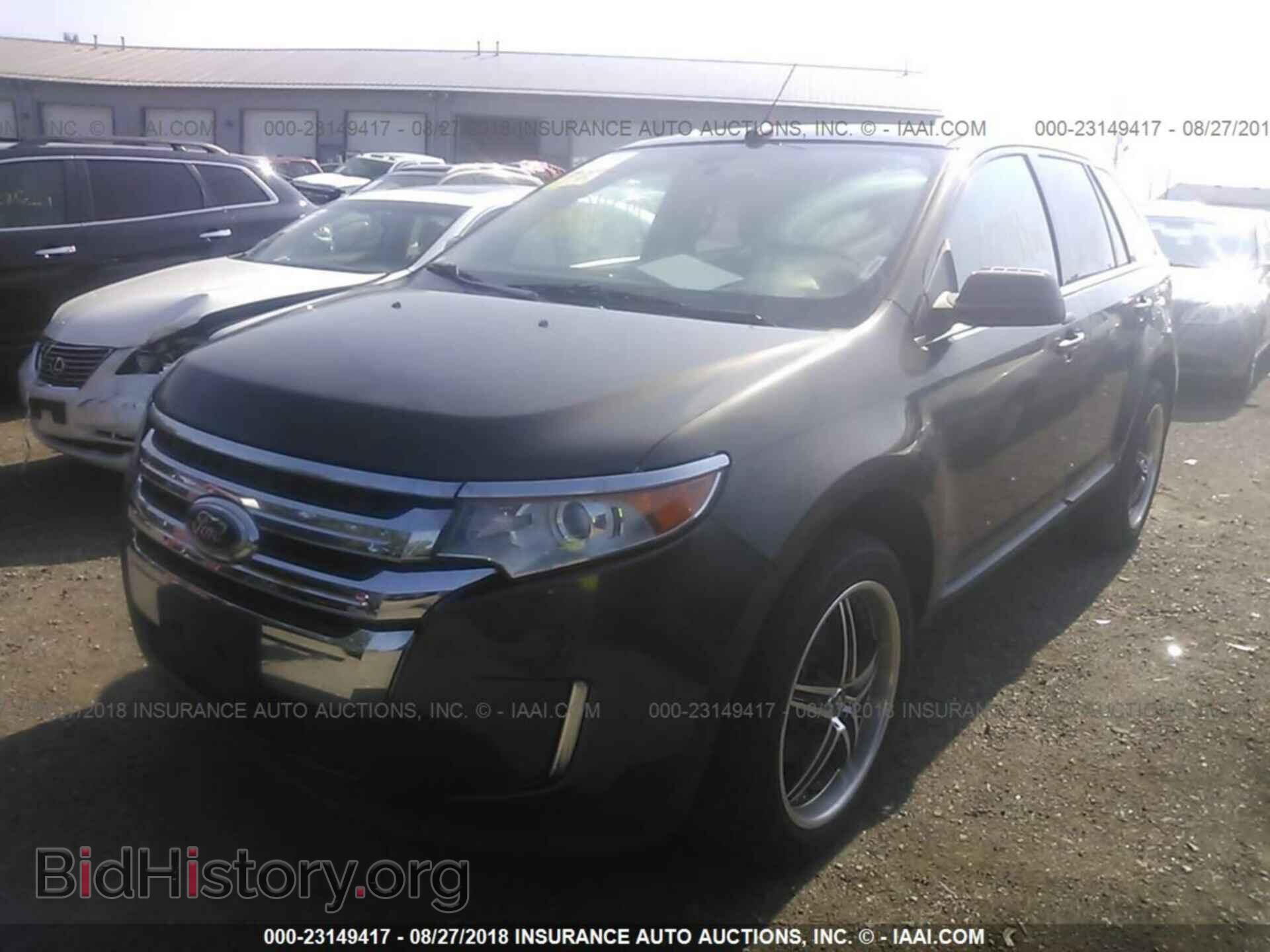 2011 Ford Edge - VIN: 2FMDK4KC4BBB21041 - Photo 2