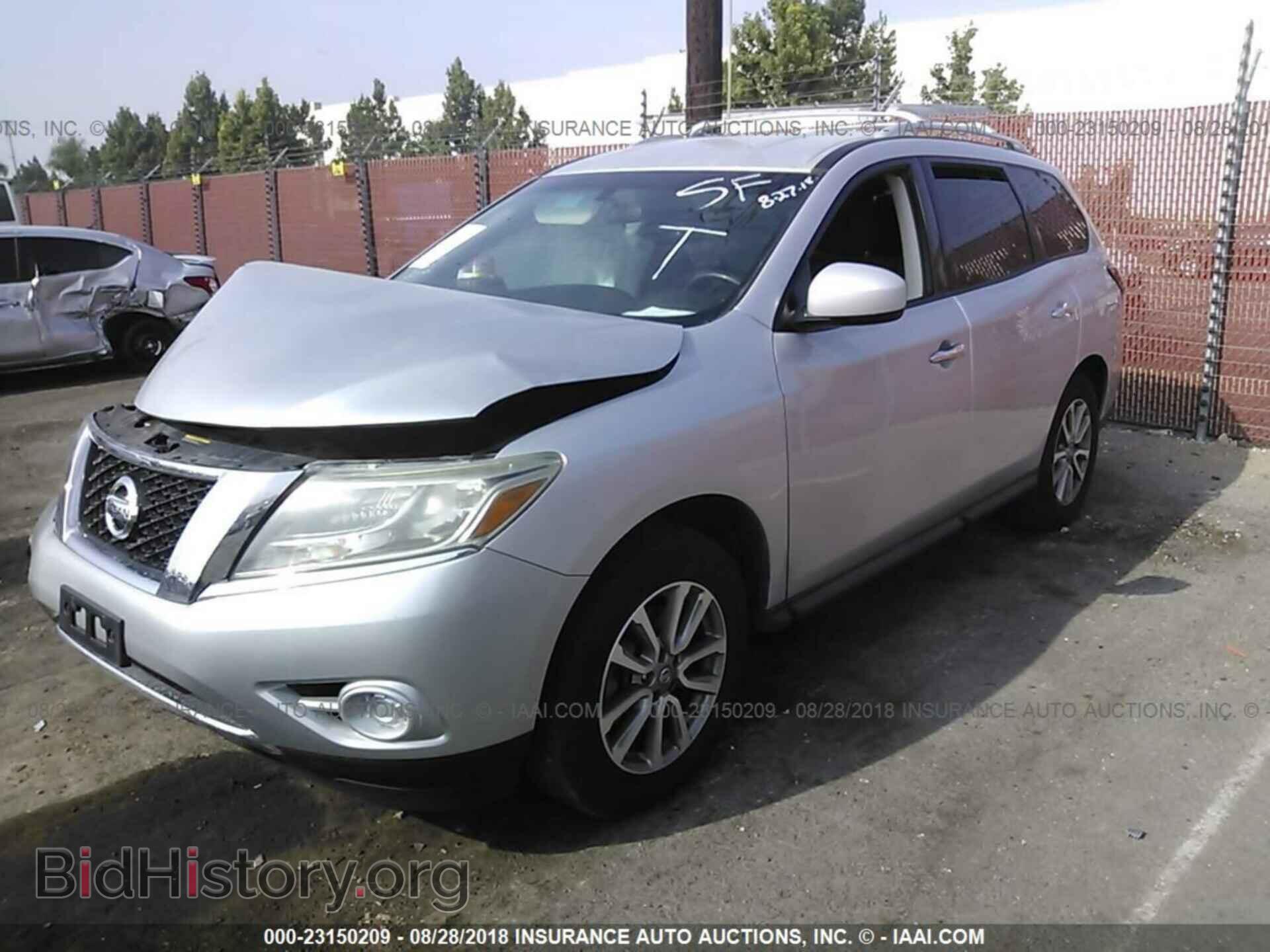 2014 Nissan Pathfinder - VIN: 5N1AR2MN2EC721045 - Фото 2