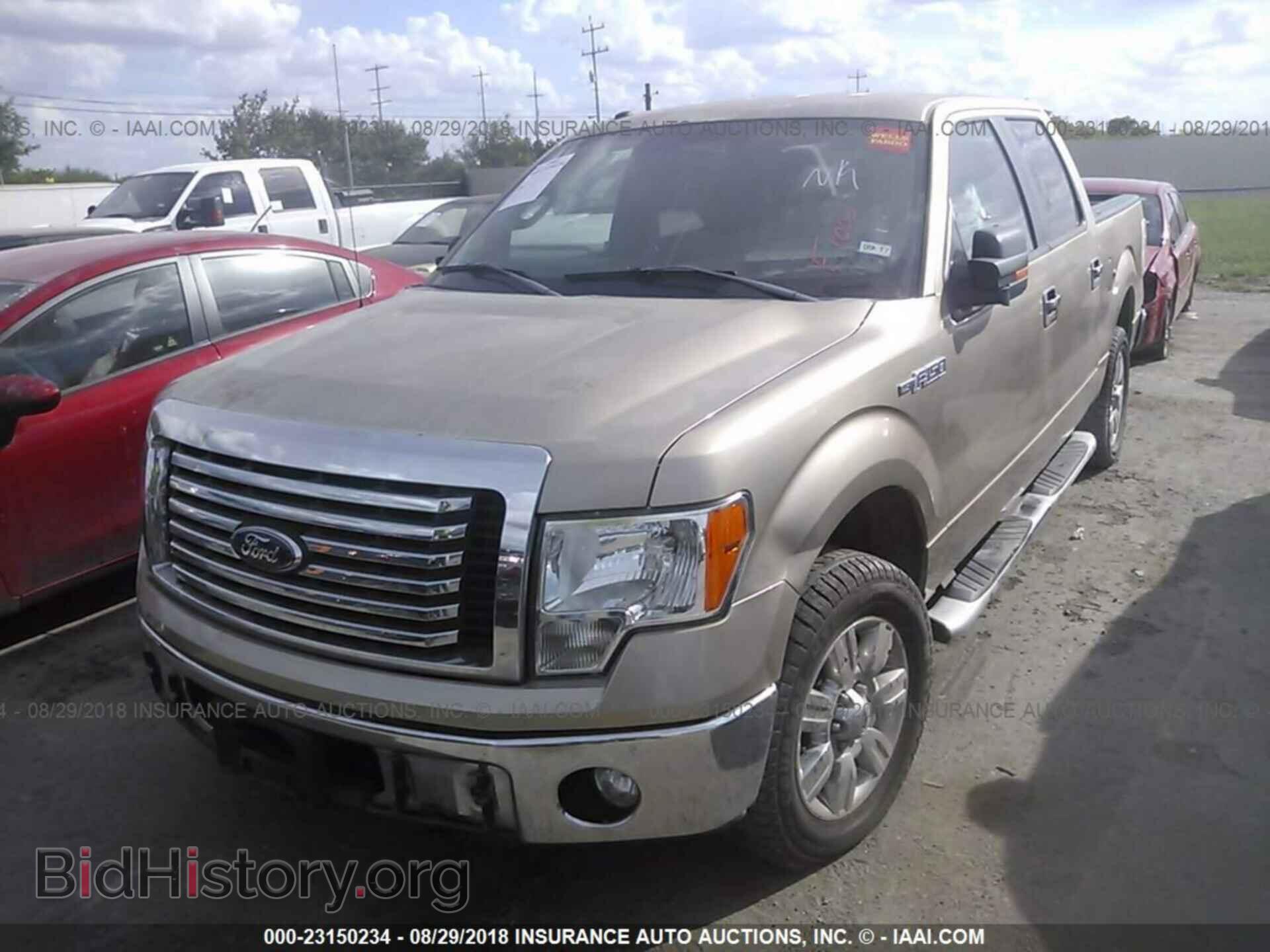 2012 Ford F150 - VIN: 1FTFW1CF8CFB23805 - Фото 2