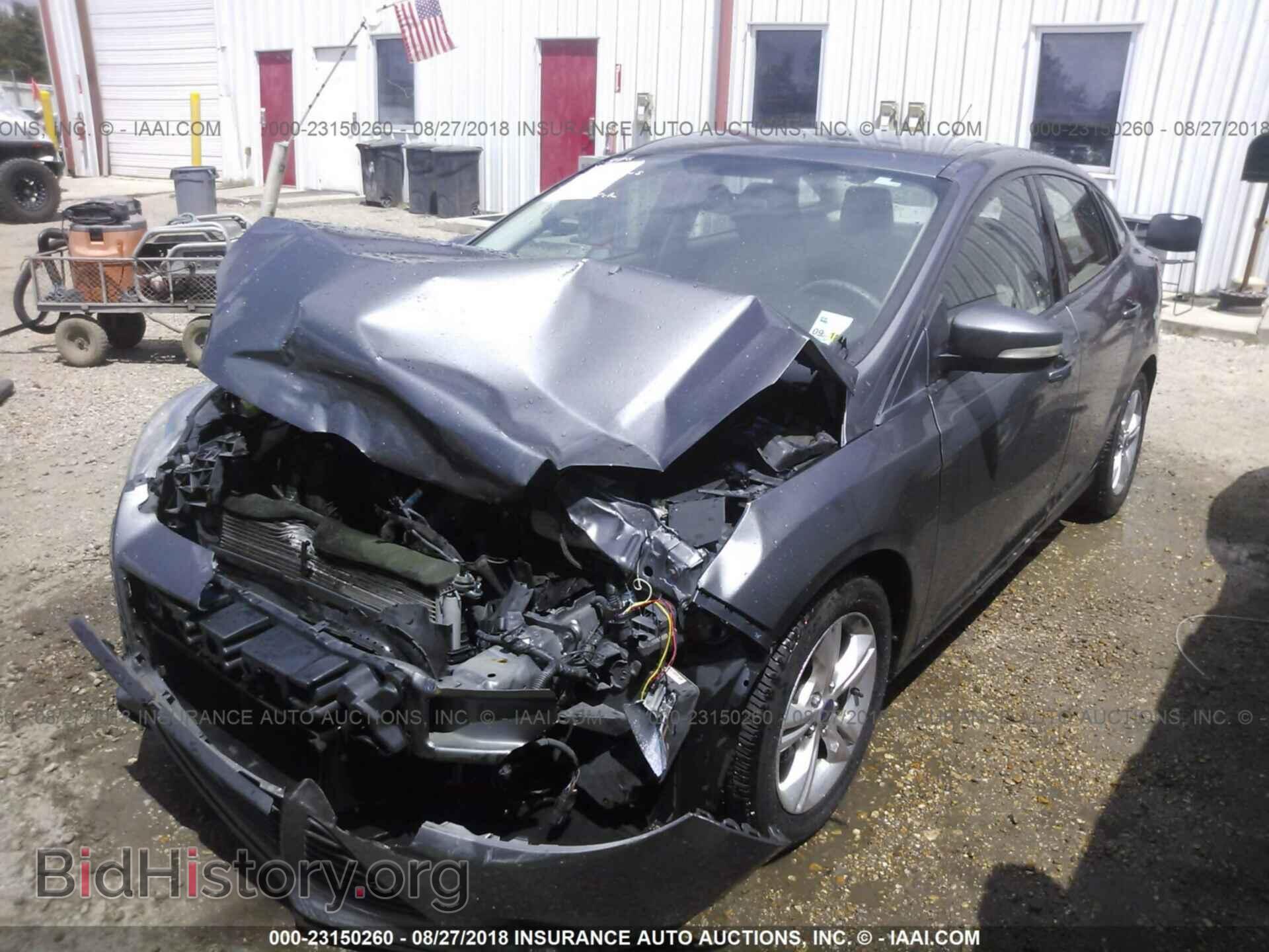 2013 Ford Focus - VIN: 1FADP3F22DL311852 - Photo 2