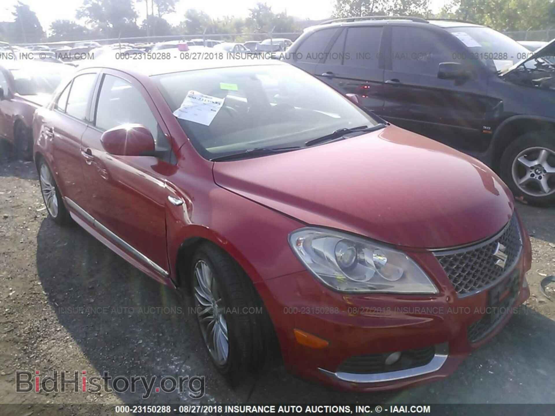 Photo JS2RF9A60B6110209 - Suzuki Kizashi 2011