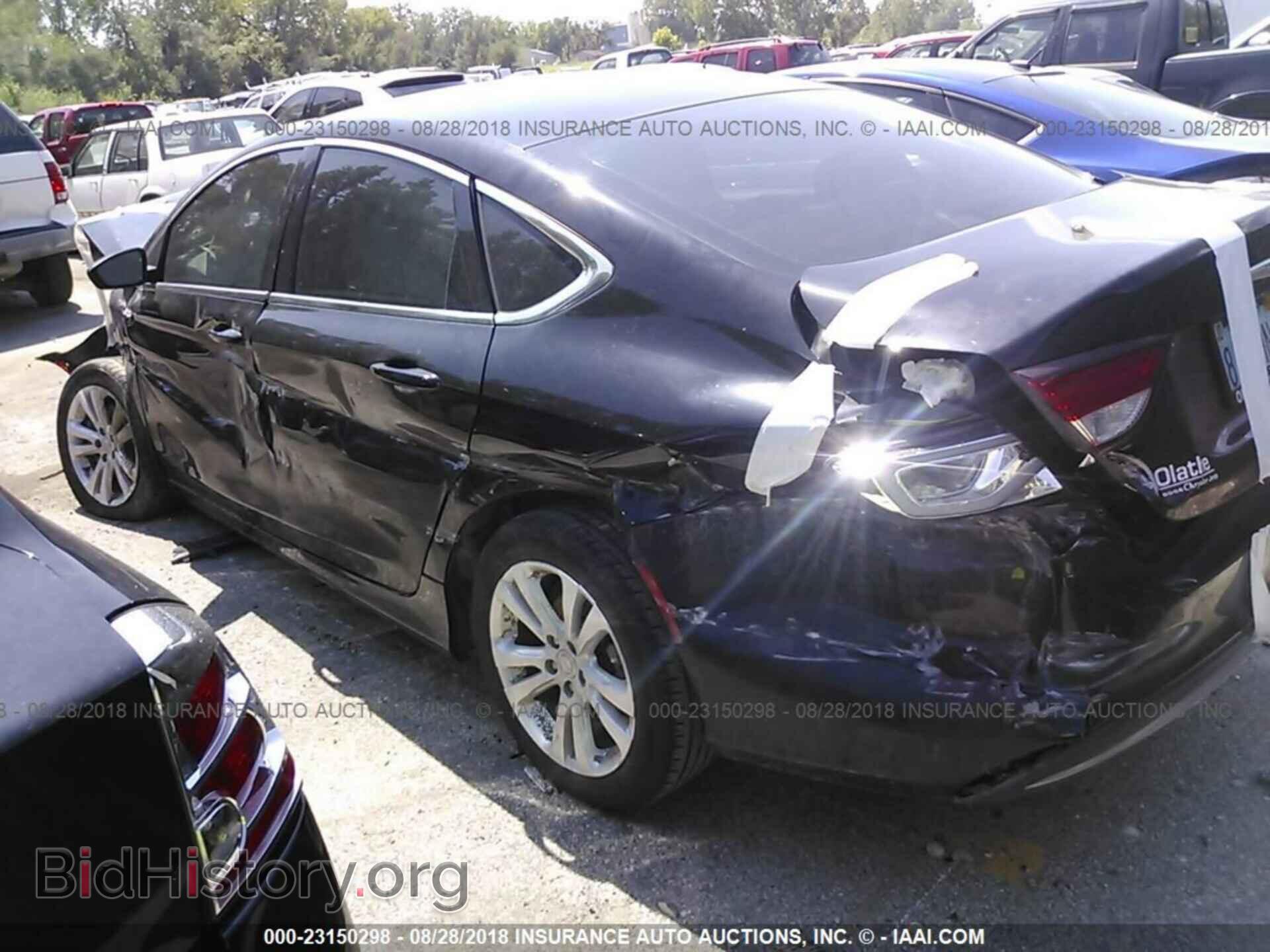 2015 Chrysler 200 - VIN: 1C3CCCAB8FN748775 - Photo 3