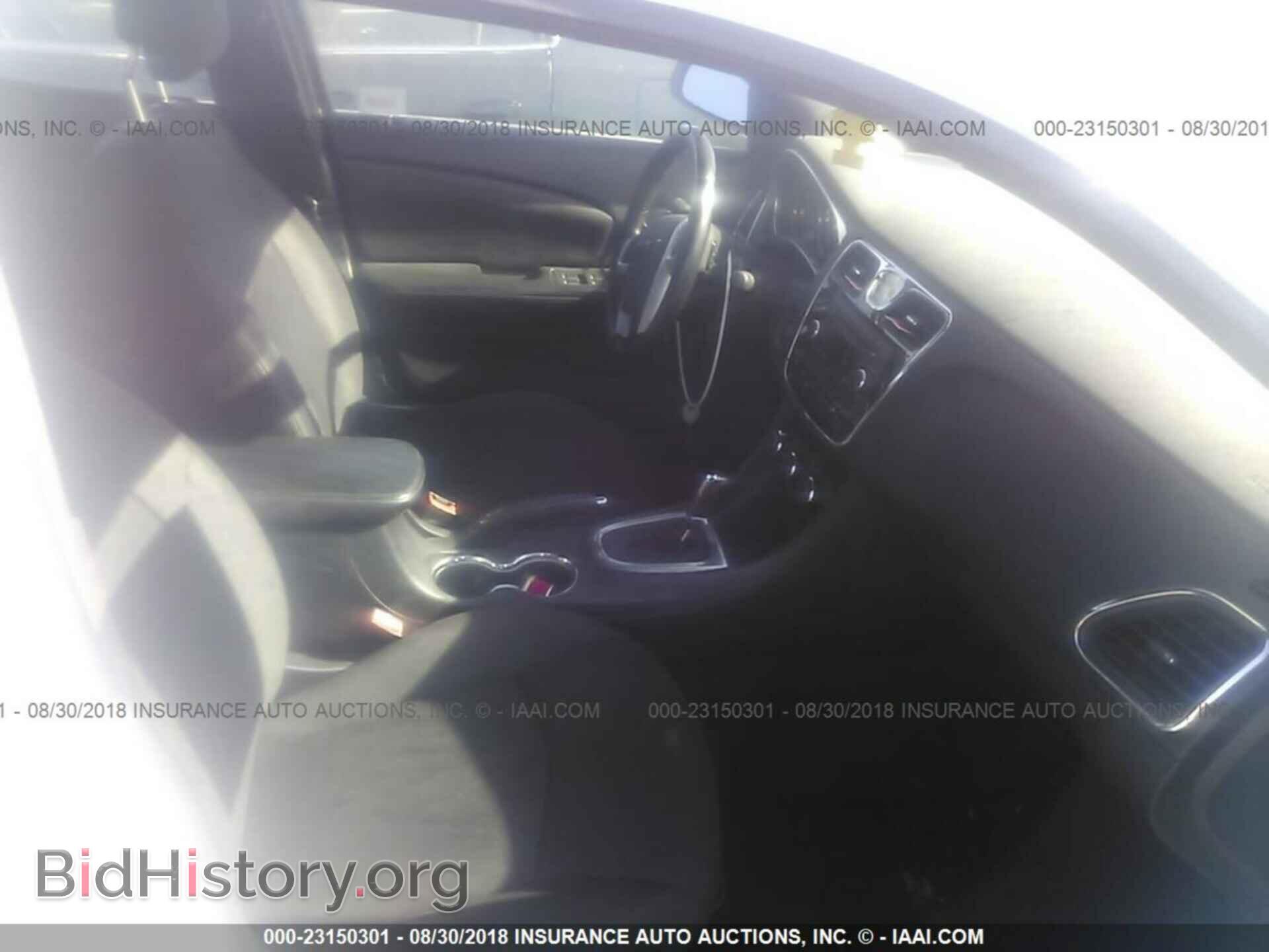 2013 Chrysler 200 - VIN: 1C3CCBBB9DN764554 - Photo 5
