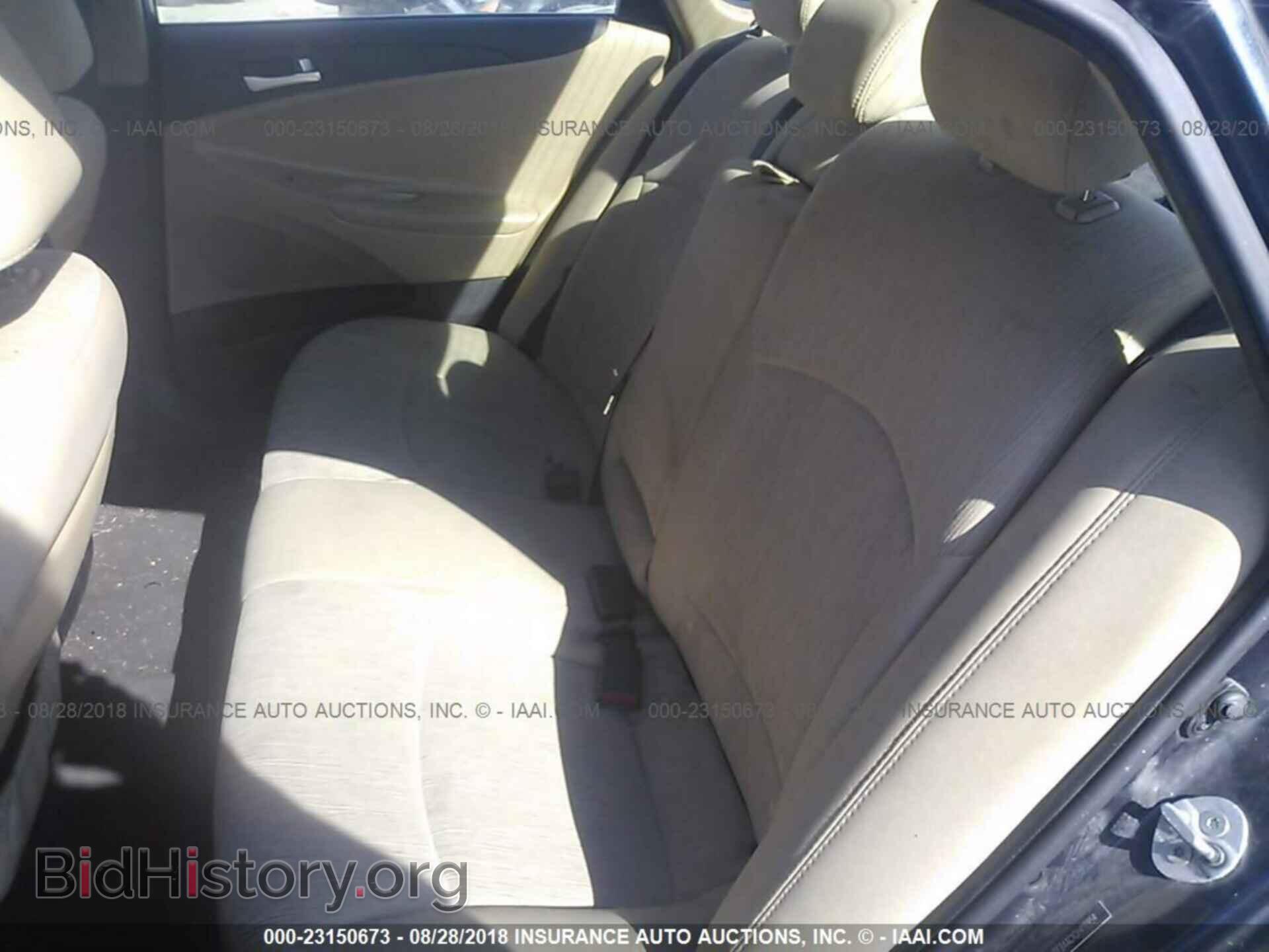 2012 Hyundai Sonata - VIN: 5NPEB4AC1CH416954 - Фото 8