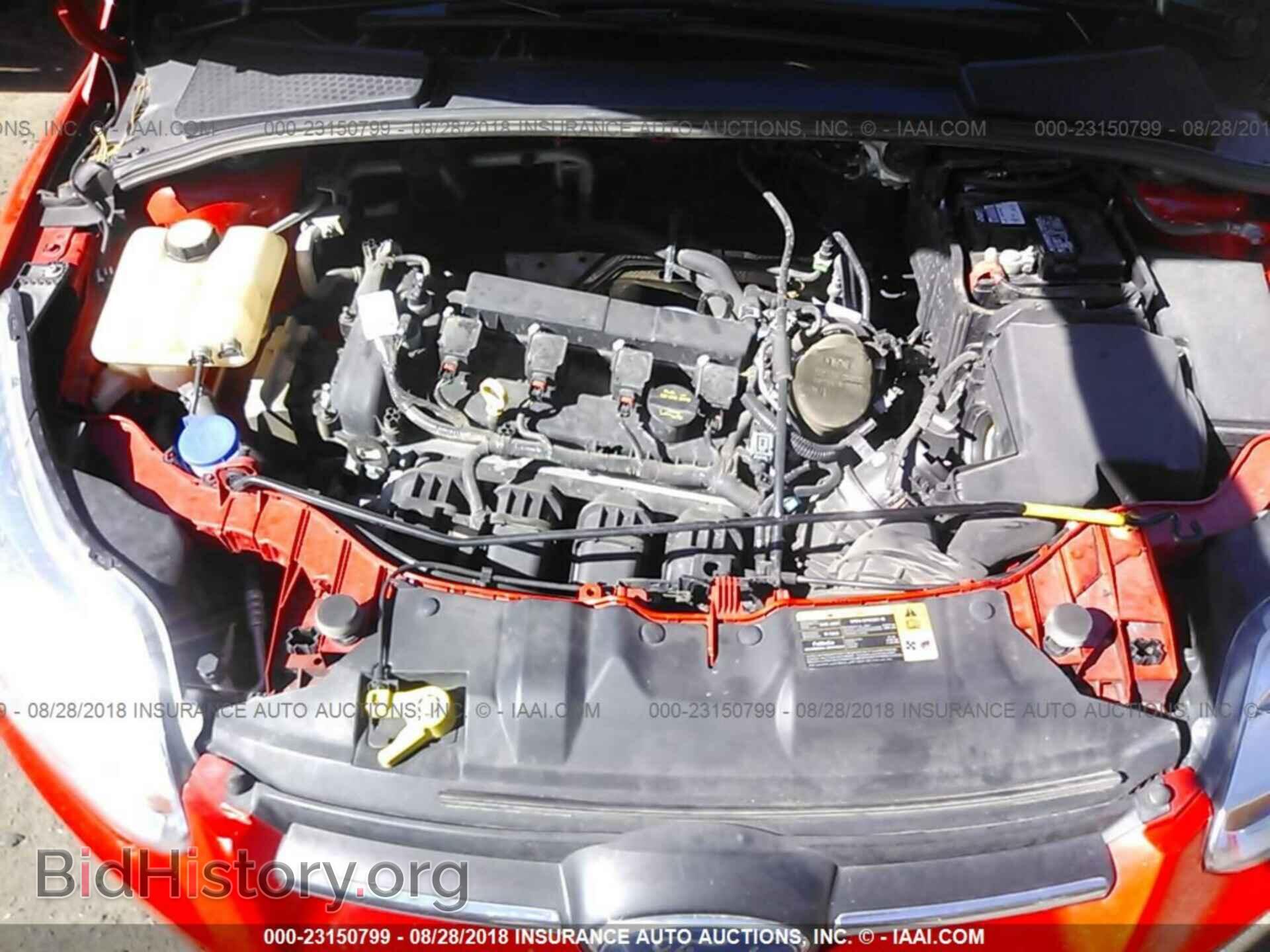2013 Ford Focus - VIN: 1FADP3F23DL334637 - Photo 10