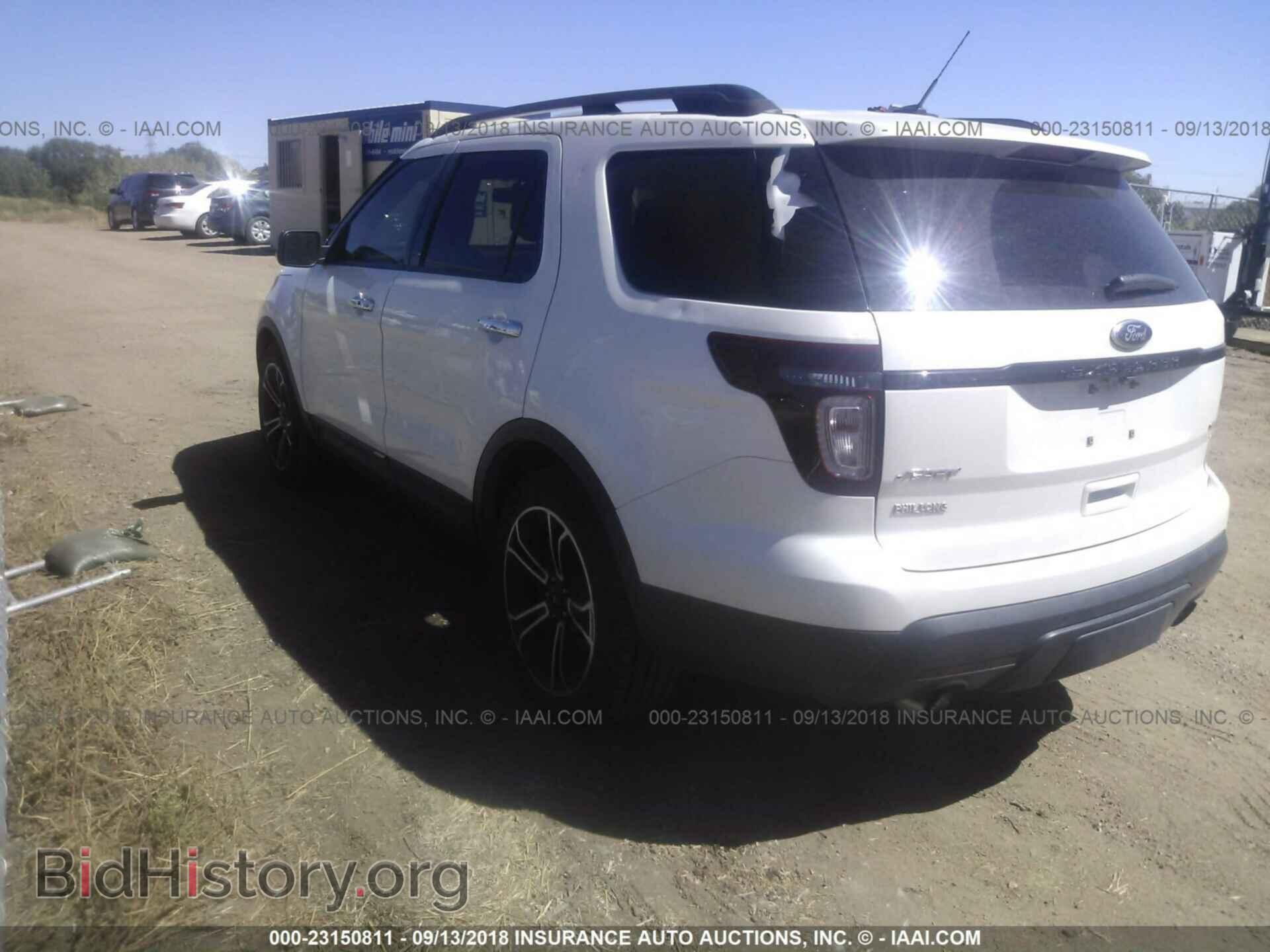 2014 Ford Explorer - VIN: 1FM5K8GT3EGA80127 - Фото 3