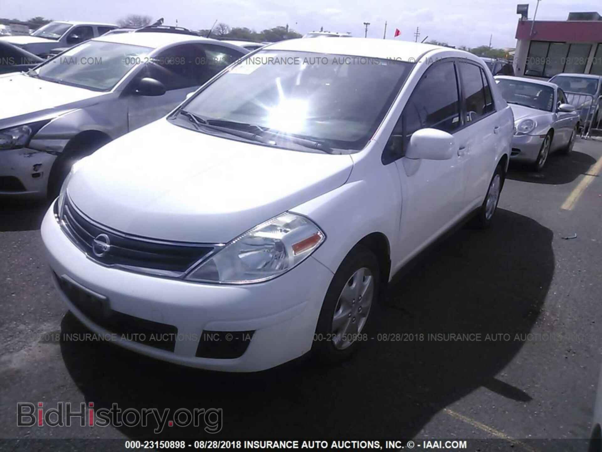 2011 Nissan Versa - VIN: 3N1BC1AP1BL449276 - Фото 2